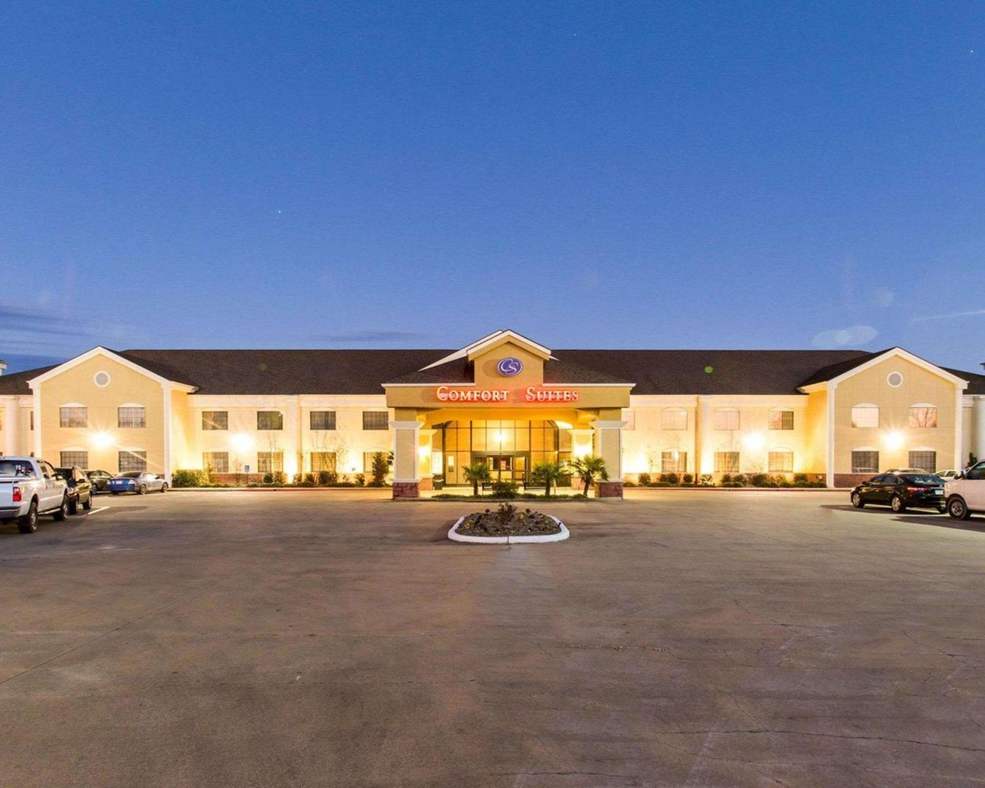 Comfort Suites Idabel photo 4