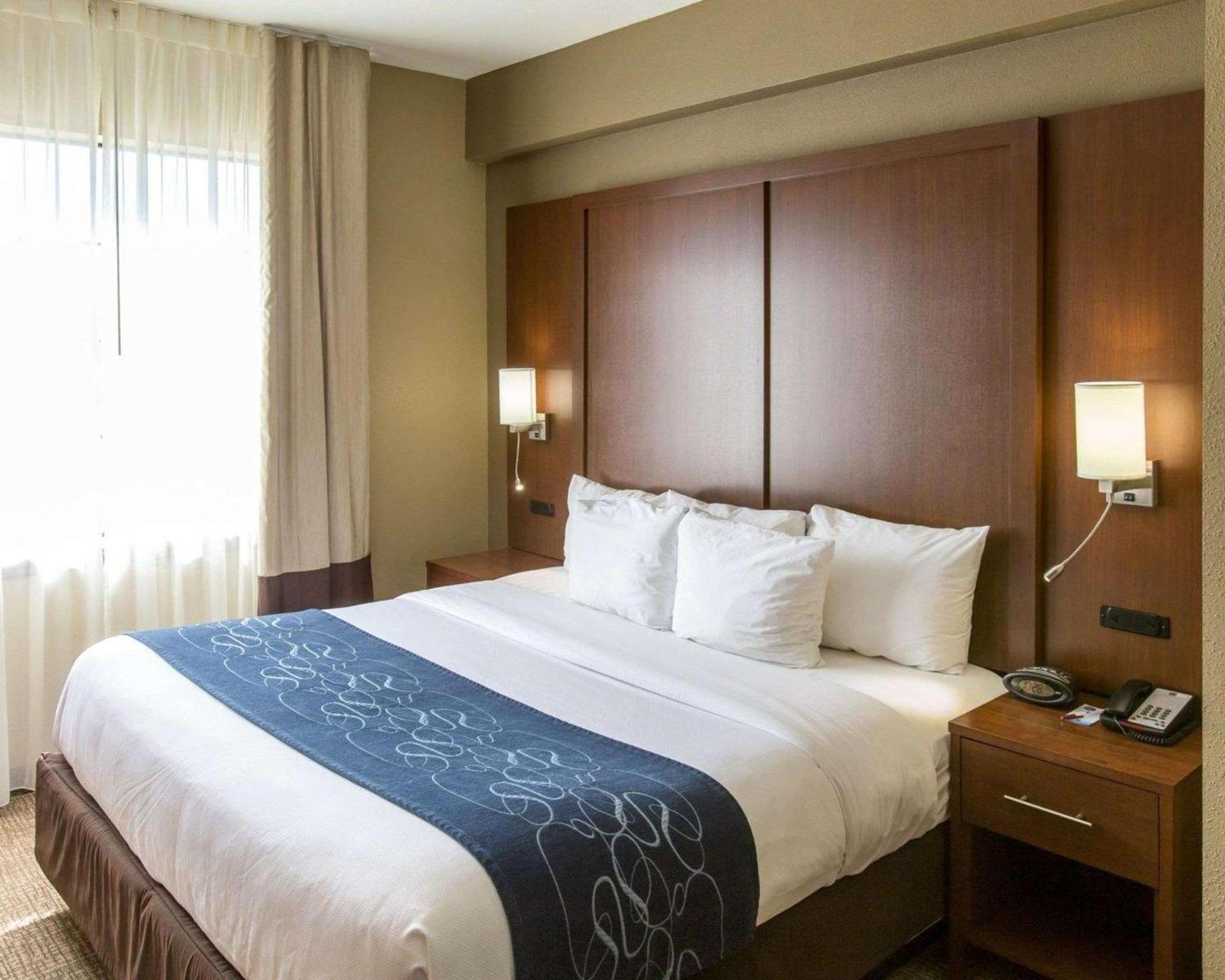 Comfort Suites Idabel photo 17