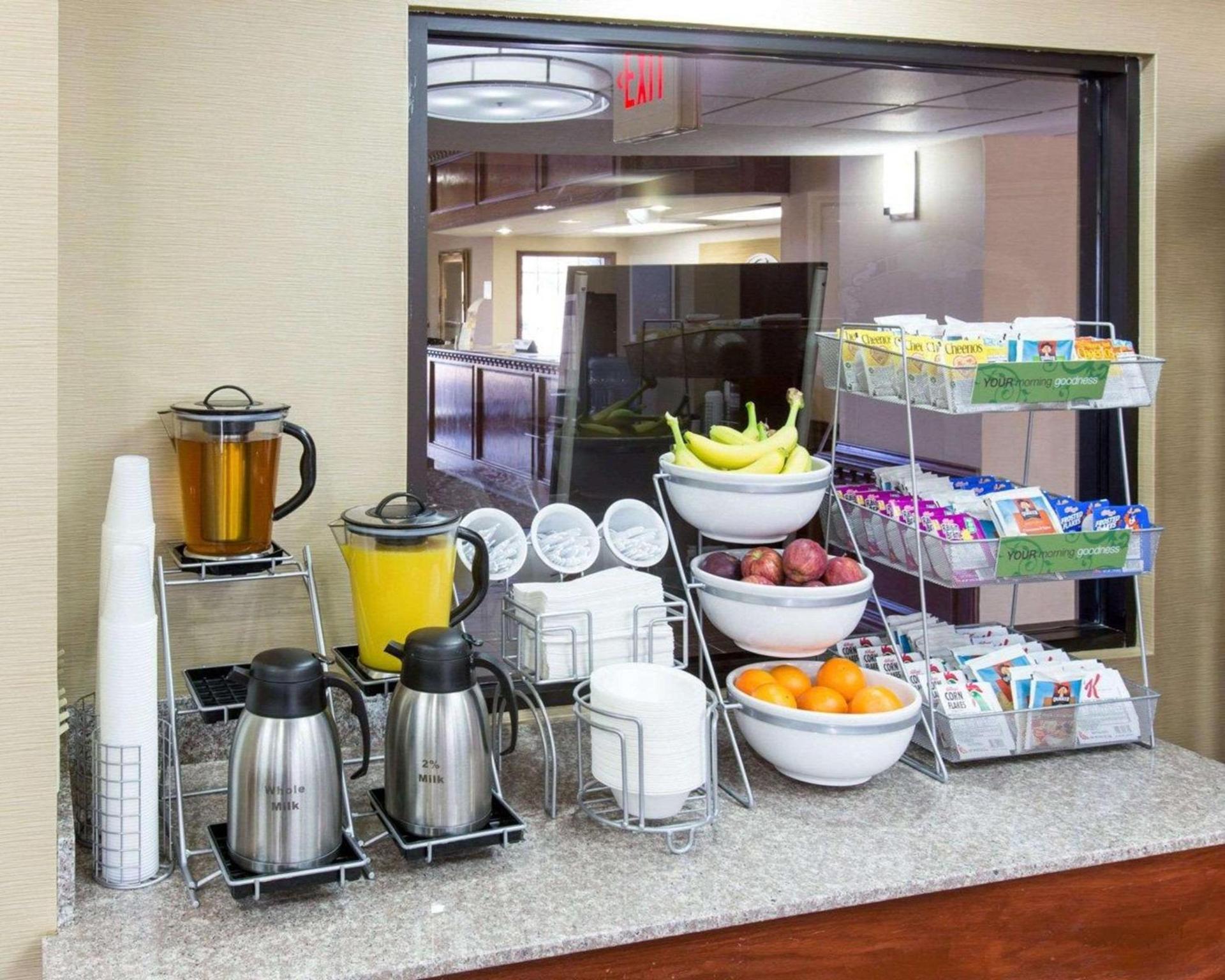 Comfort Suites Idabel photo 33