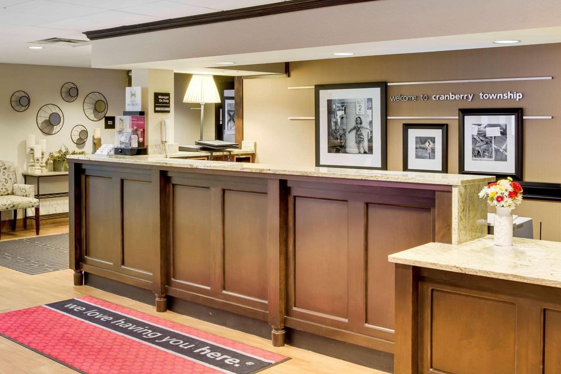 Wingate by Wyndham Cranberry photo 2