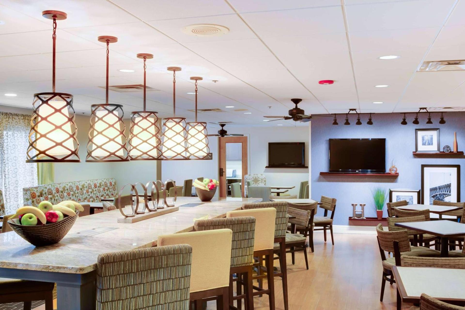 Wingate by Wyndham Cranberry photo 6