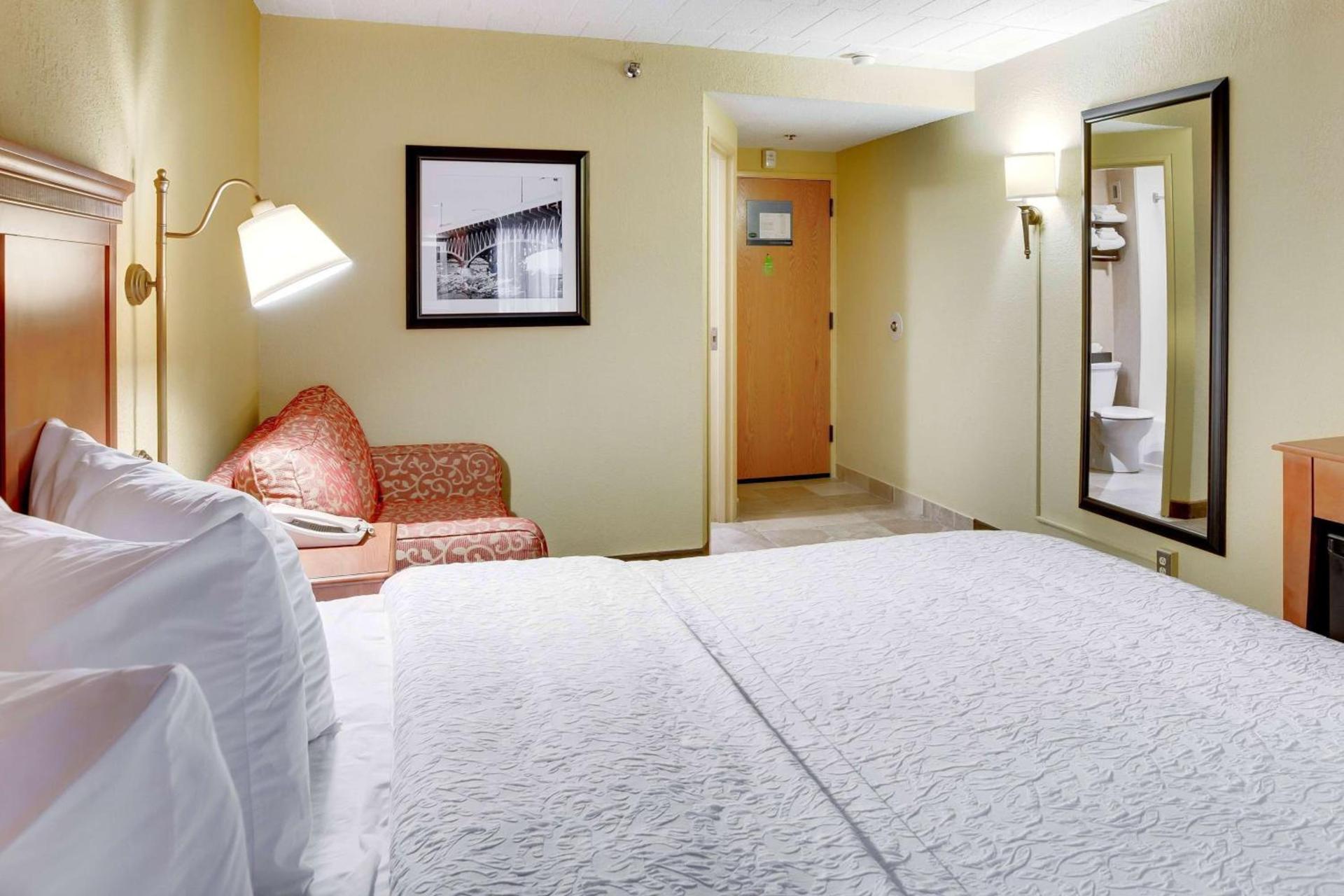 Wingate by Wyndham Cranberry photo 16