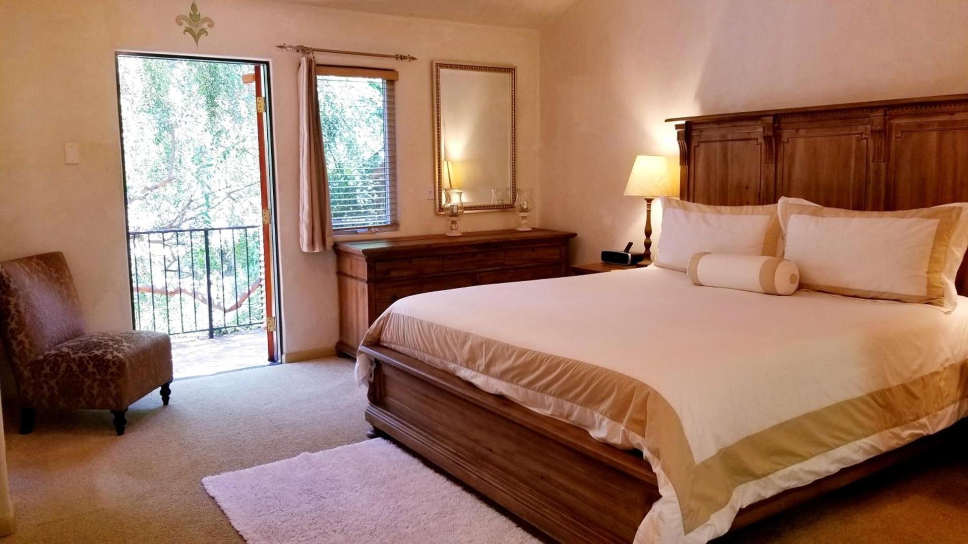 The Emerald Iguana Inn photo 49