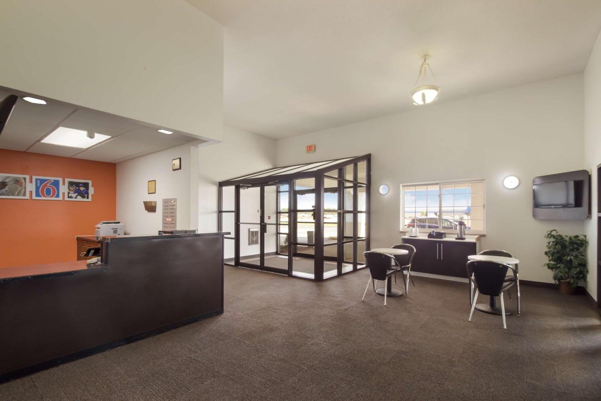 Motel 6-Rothschild, WI photo 22