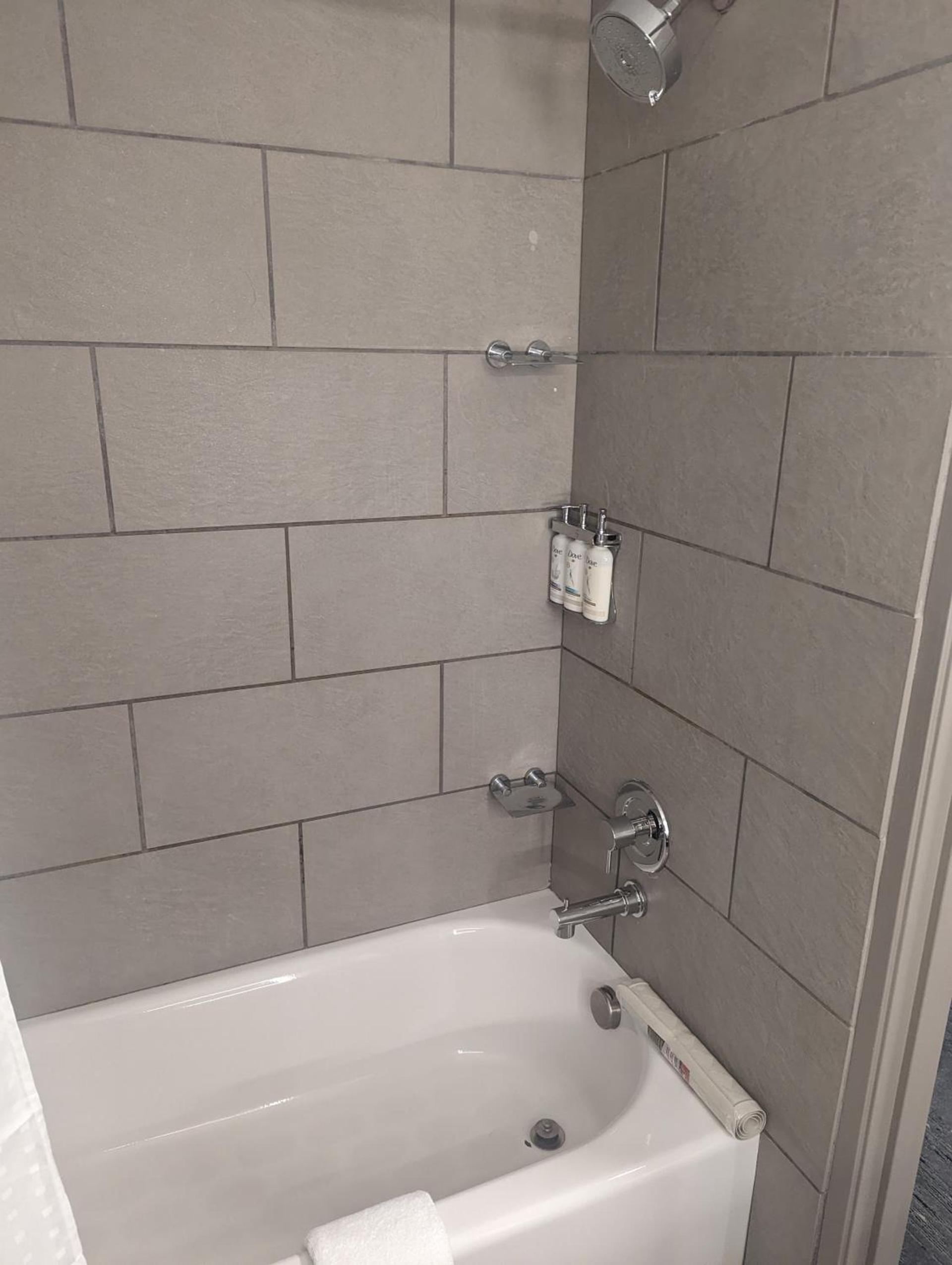 Holiday Inn Express & Suites Salt Lake City N - Bountiful photo 5