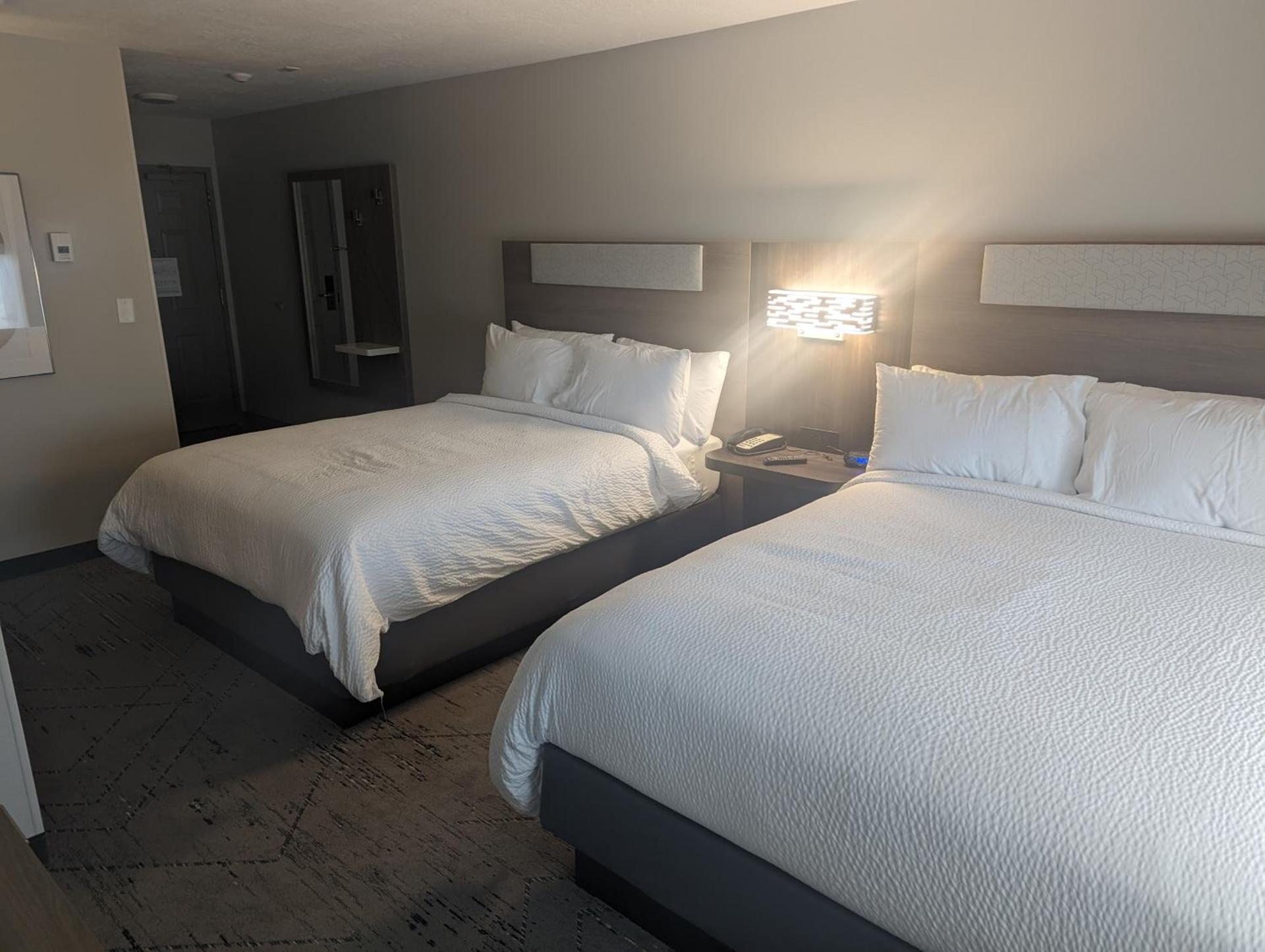 Holiday Inn Express & Suites Salt Lake City N - Bountiful photo 7