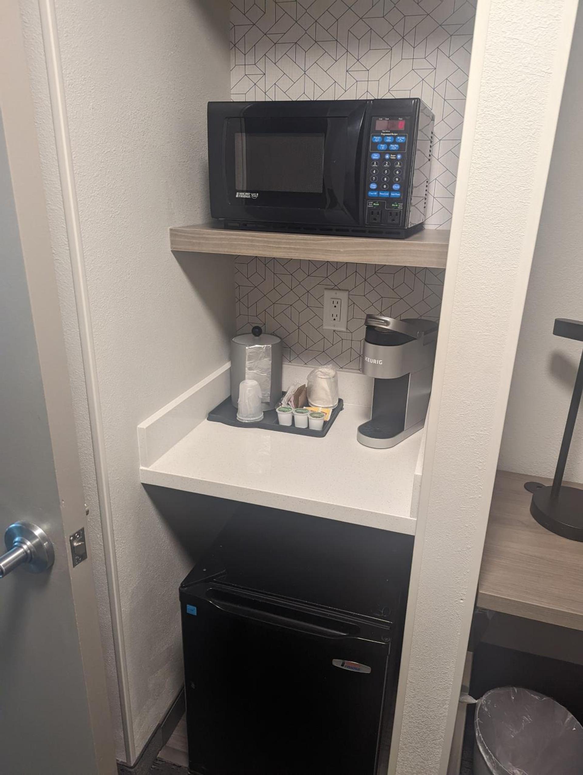 Holiday Inn Express & Suites Salt Lake City N - Bountiful photo 44