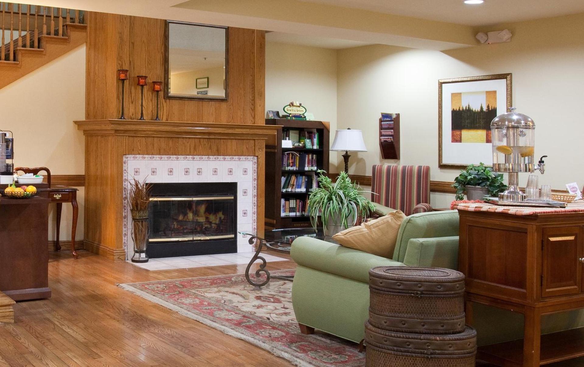 Country Inn & Suites by Radisson, Greeley, CO photo 27