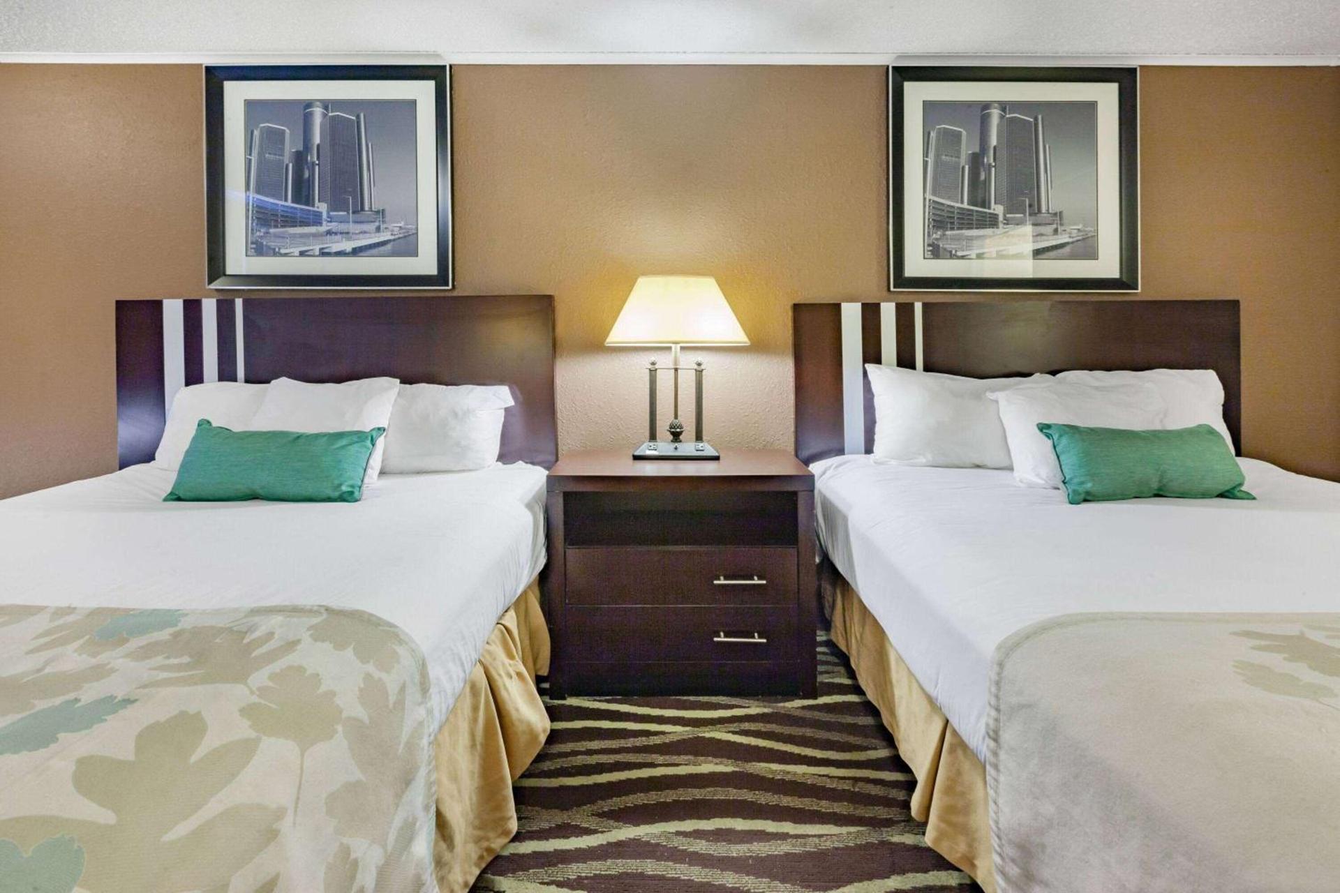 Travelodge by Wyndham Monroe photo 9