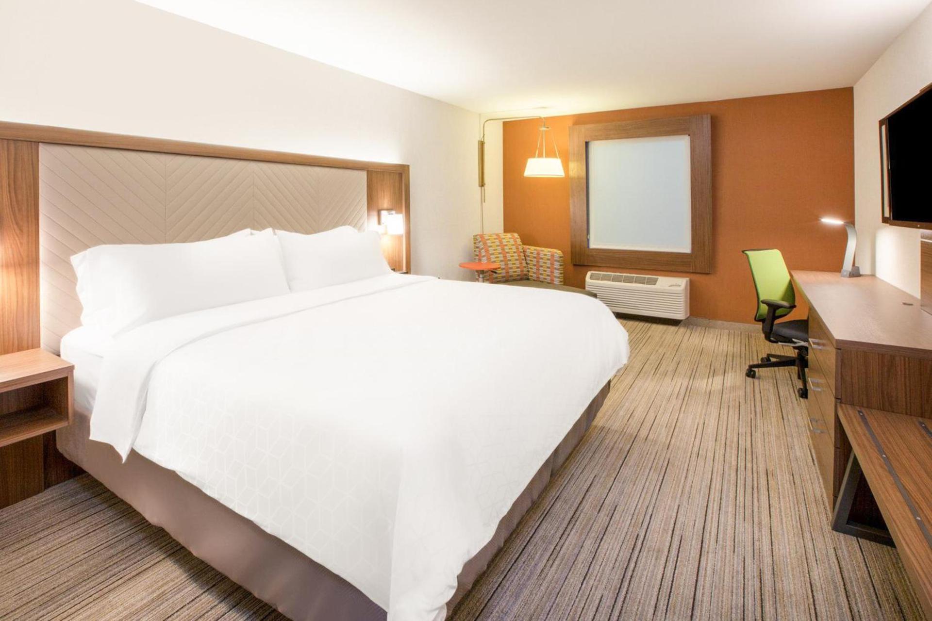 Holiday Inn Express & Suites Blythe by IHG photo 53