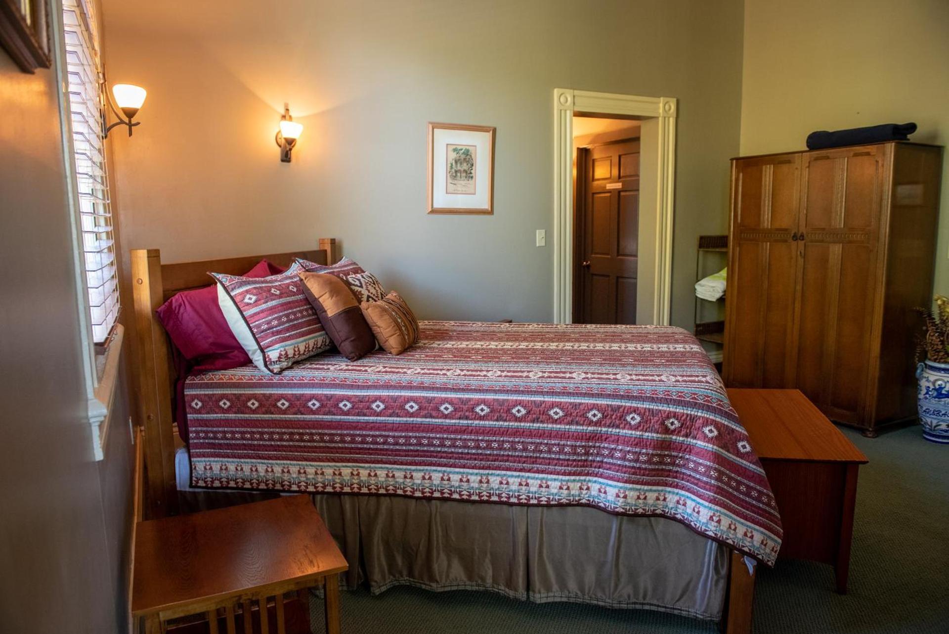 The Lookout Inn photo 16