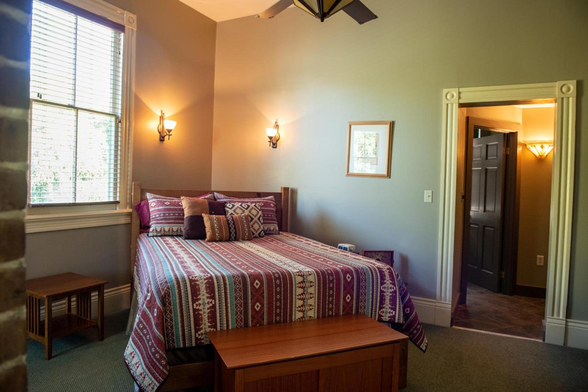 The Lookout Inn photo 15