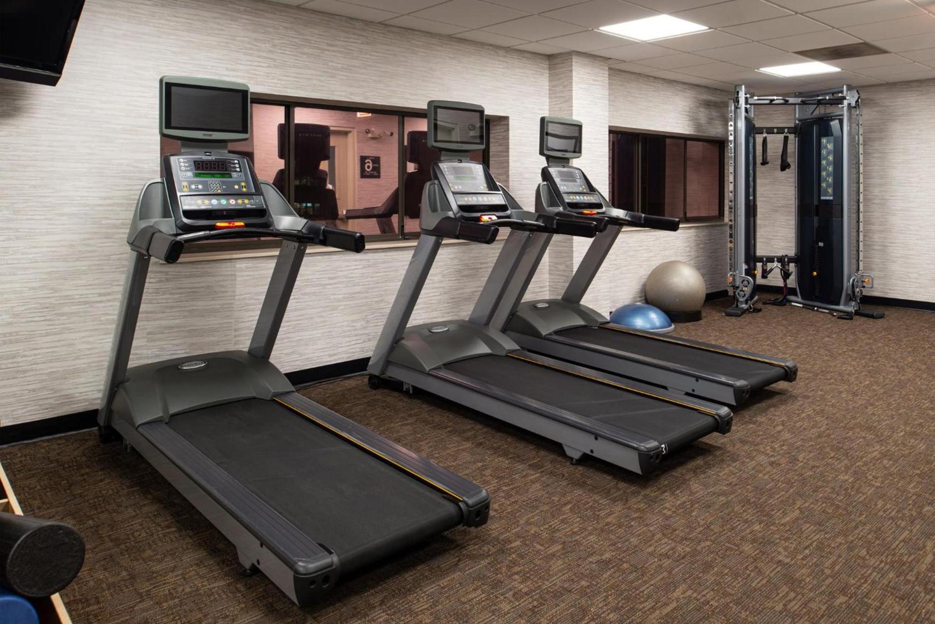Holiday Inn & Suites Chicago-Downtown by IHG photo 31