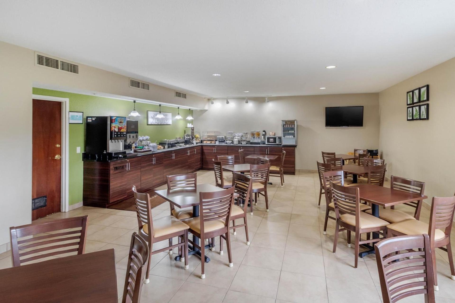 Sleep Inn & Suites Allendale photo 6