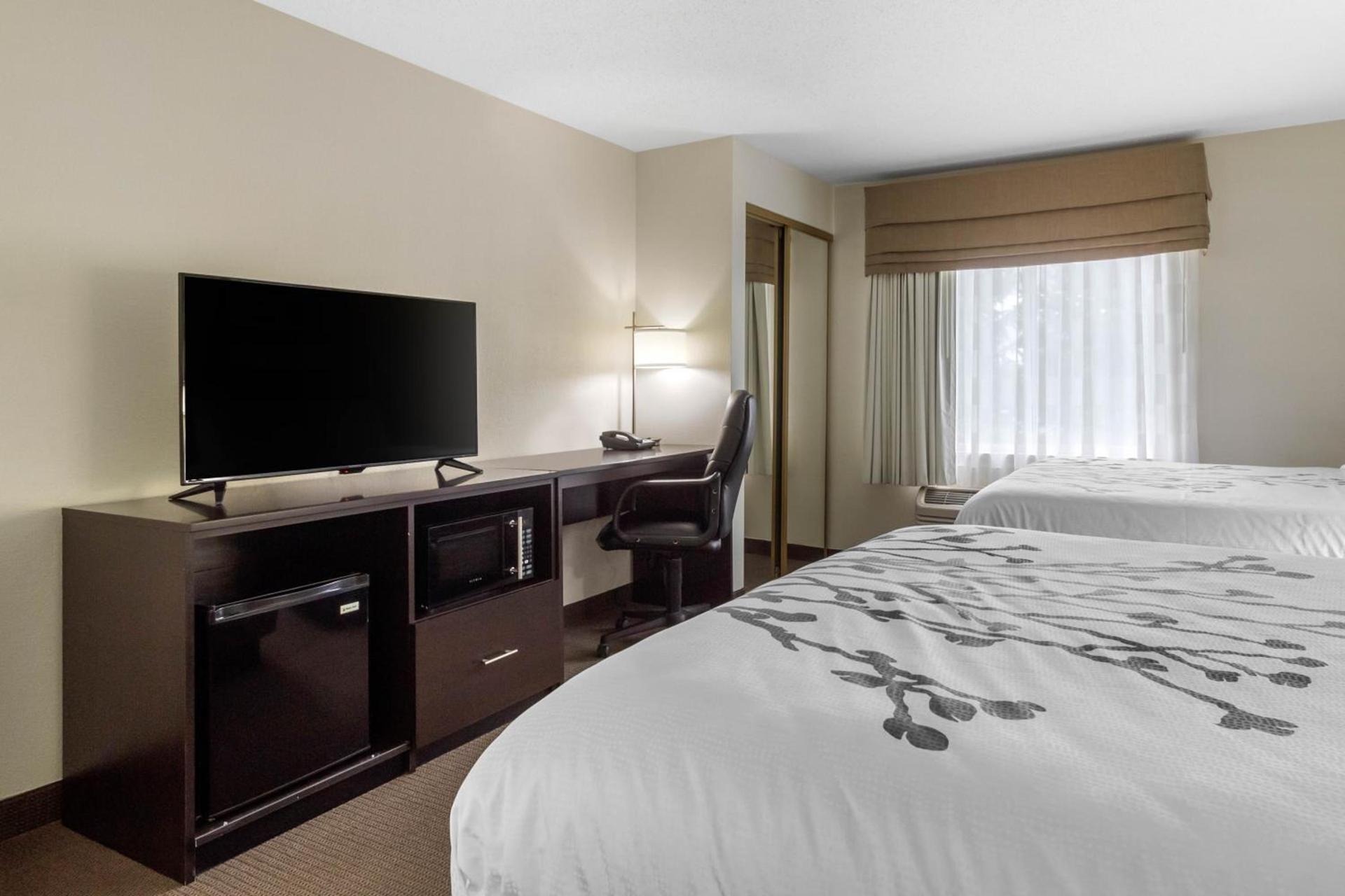 Sleep Inn & Suites Allendale photo 13