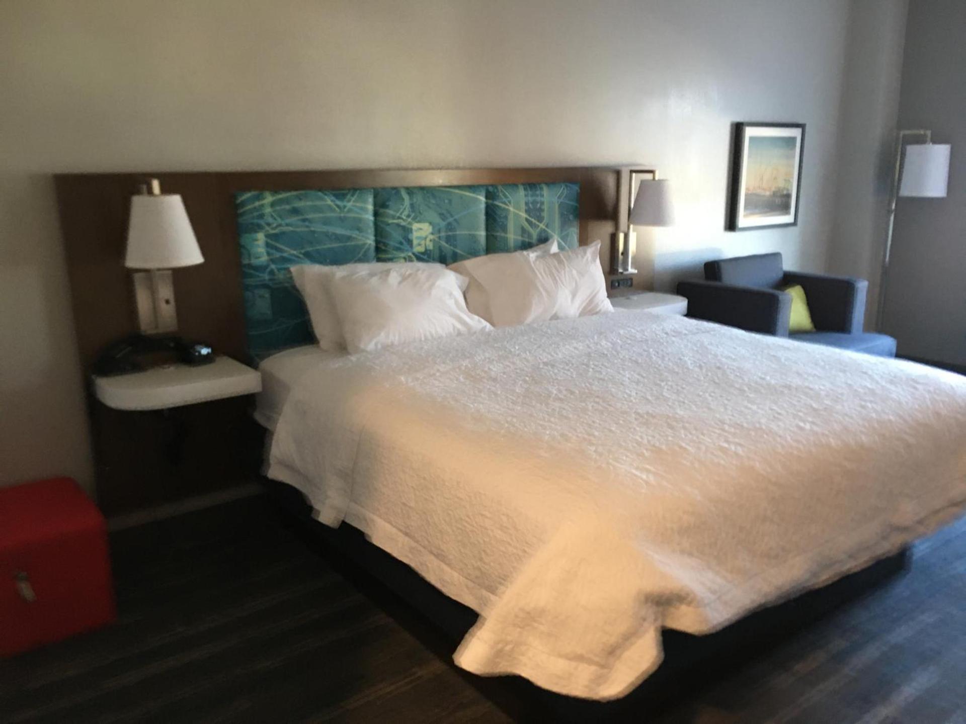 Hampton Inn Old Bridge NJ photo 11