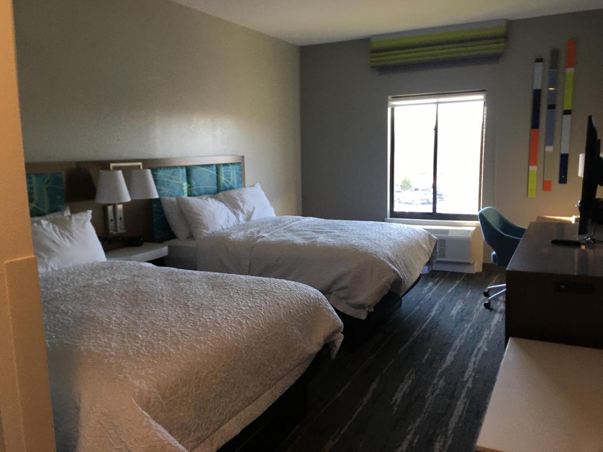 Hampton Inn Old Bridge NJ photo 17