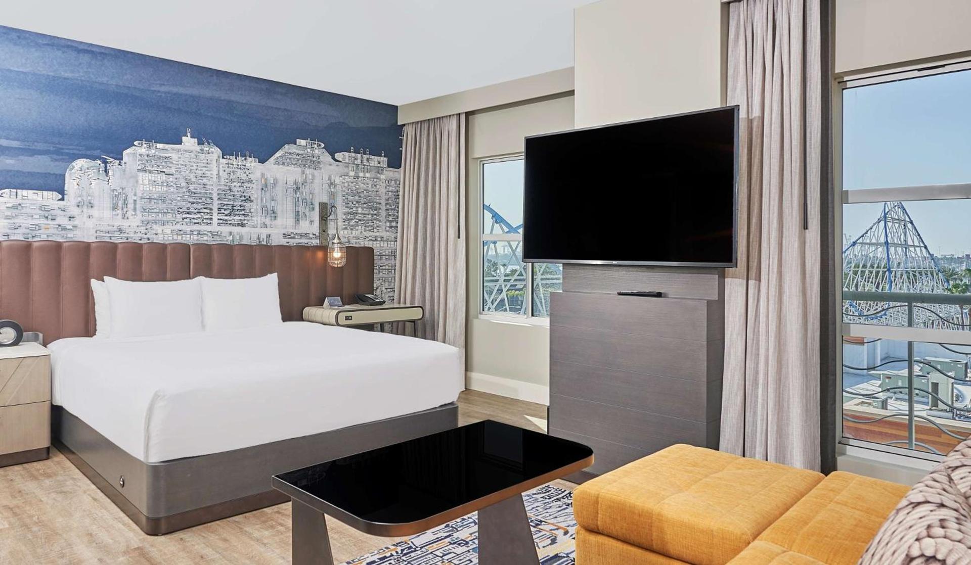Hyatt Centric the Pike Long Beach photo 6