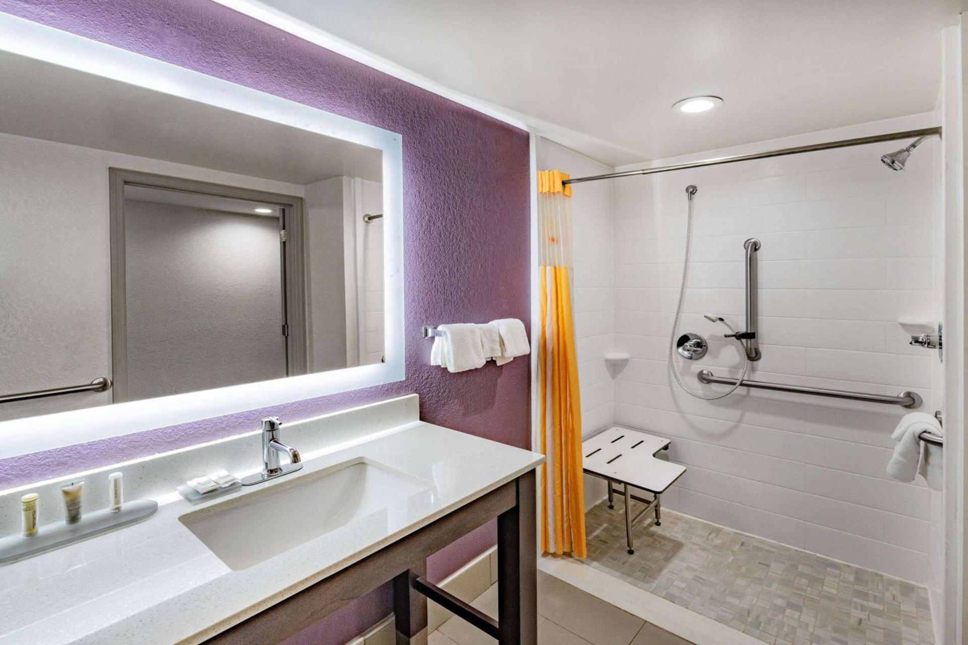 La Quinta by Wyndham Chattanooga - East Ridge photo 18