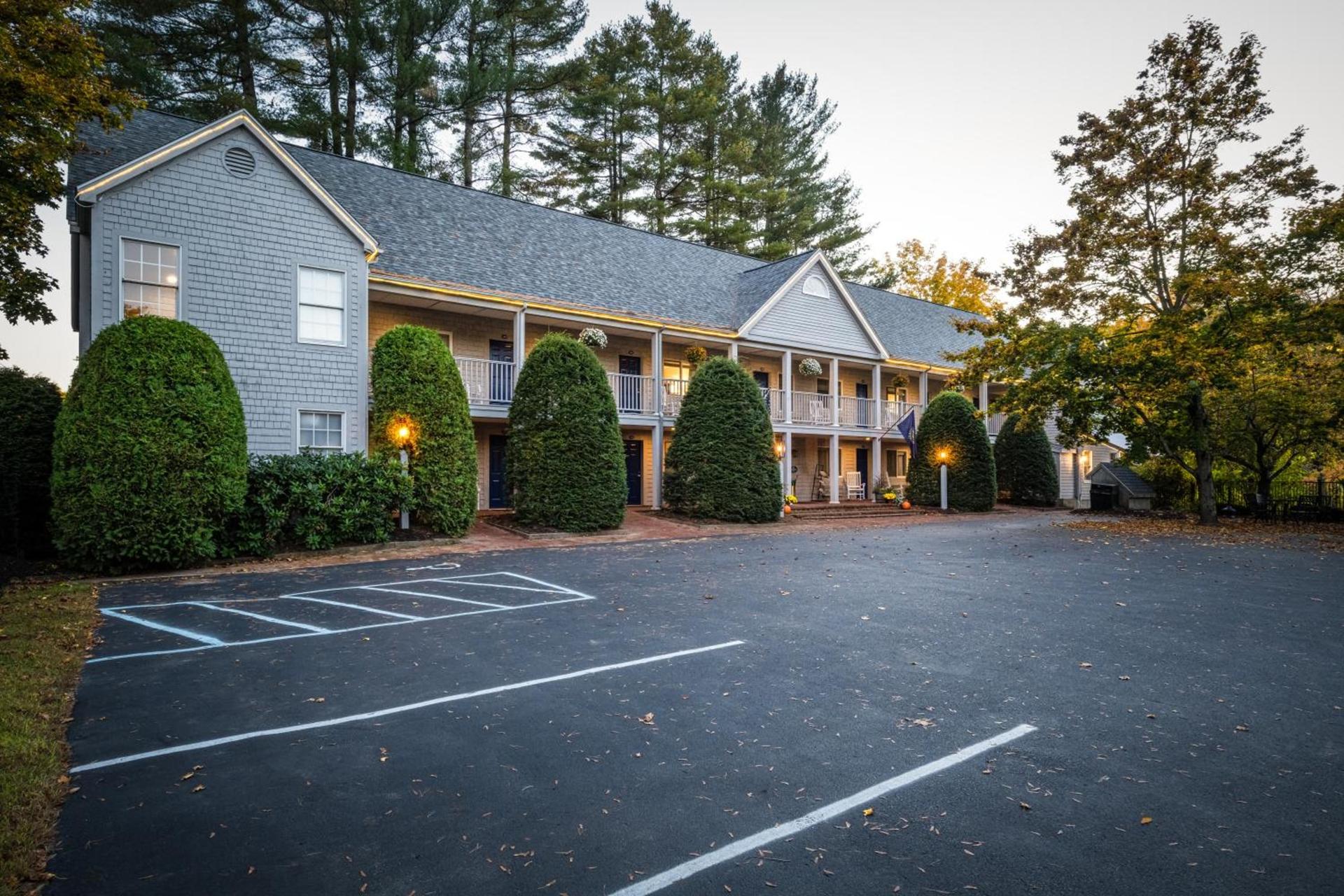 Riverhouse by Weekender formerly Jack Daniels Inn photo 12