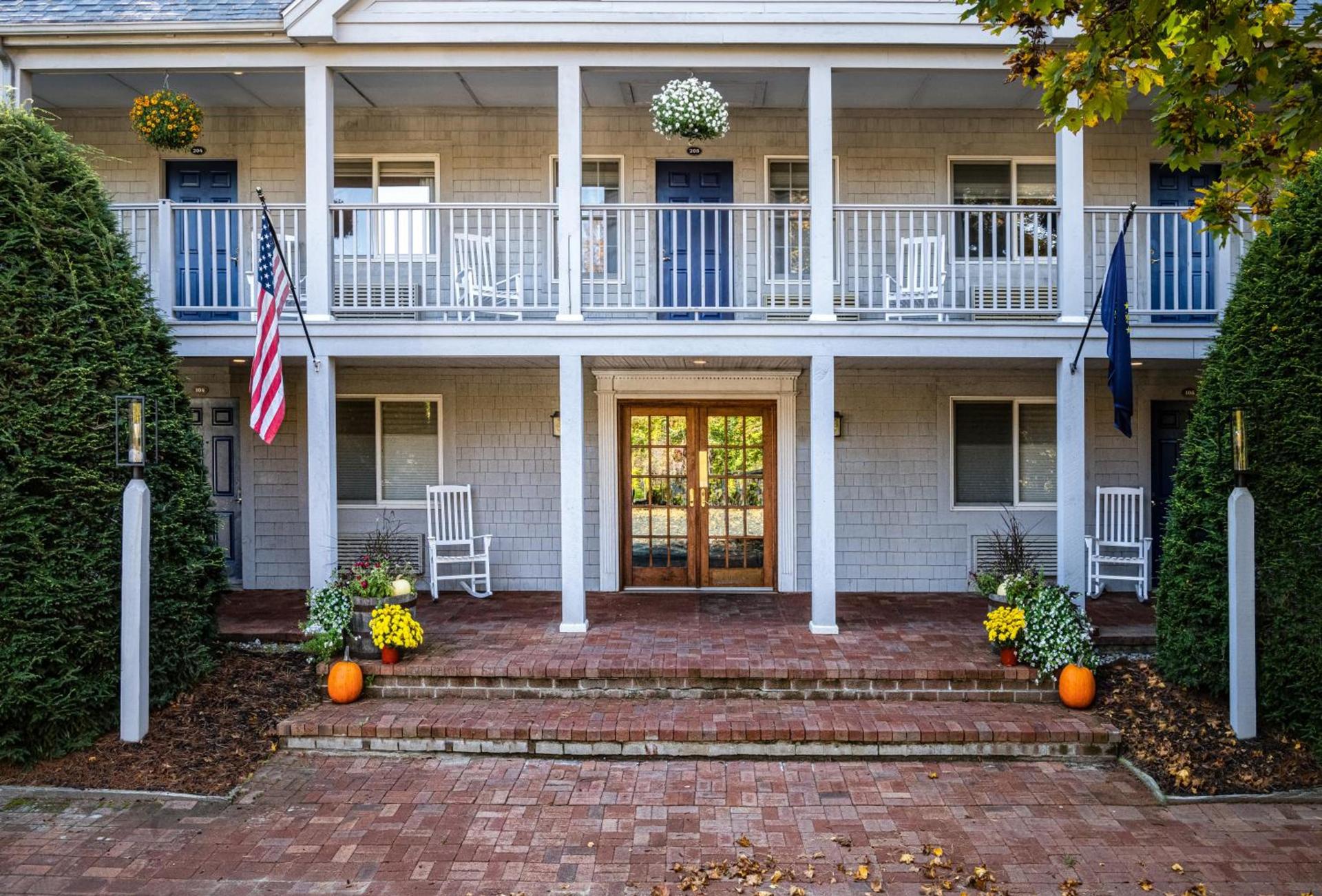 Riverhouse by Weekender formerly Jack Daniels Inn photo 1
