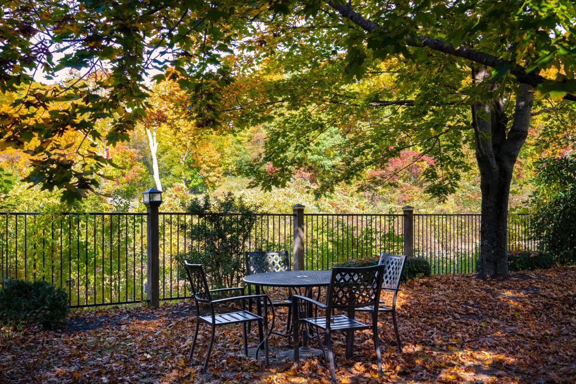 Riverhouse by Weekender formerly Jack Daniels Inn photo 32