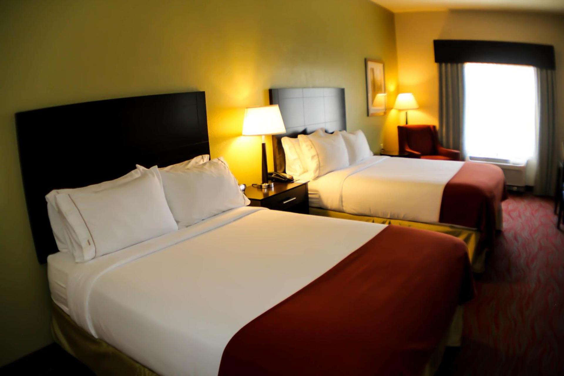 Holiday Inn Express & Suites Indianapolis North - Carmel by IHG photo 14