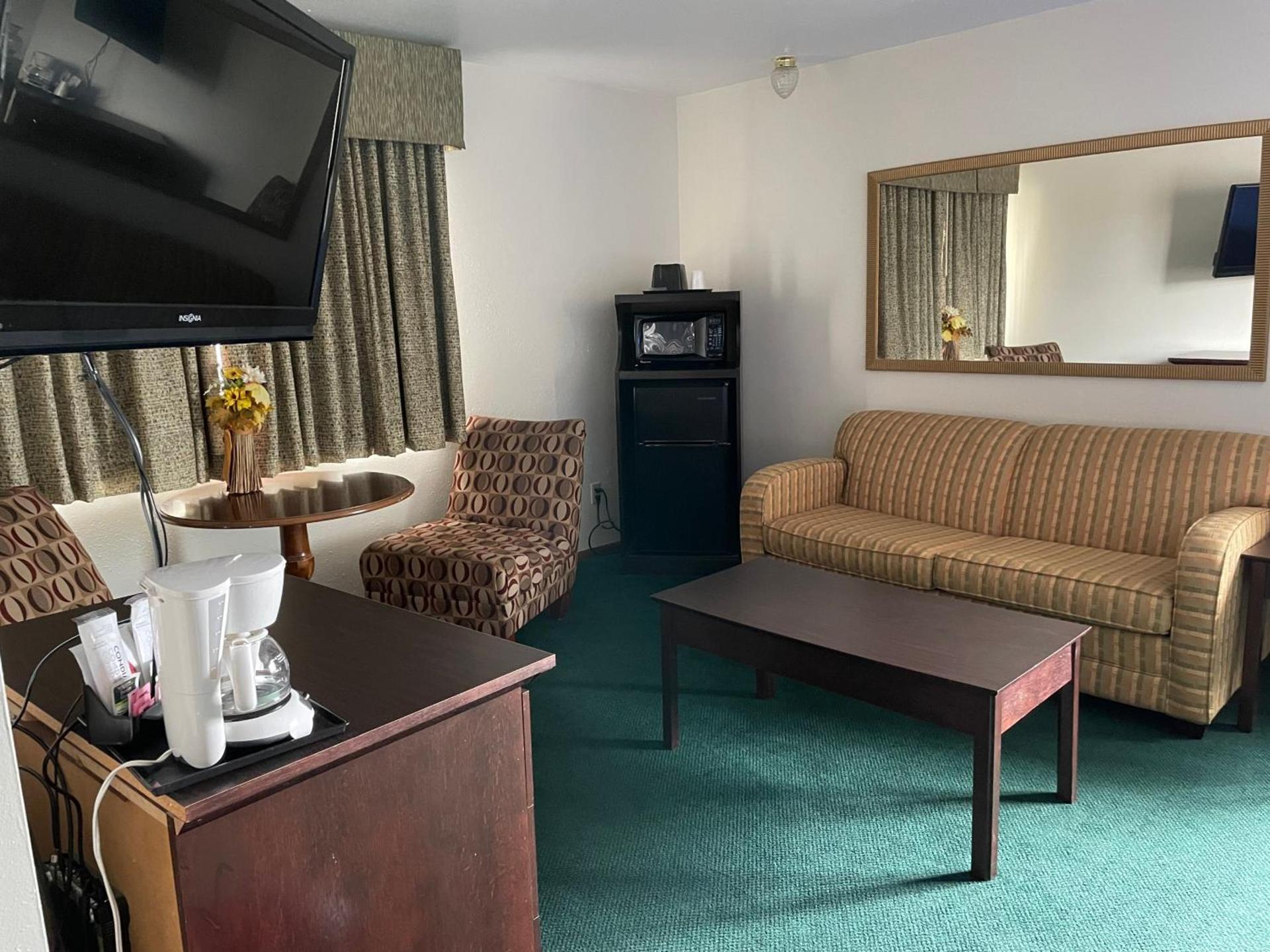 Heritage Inn Hotel photo 12