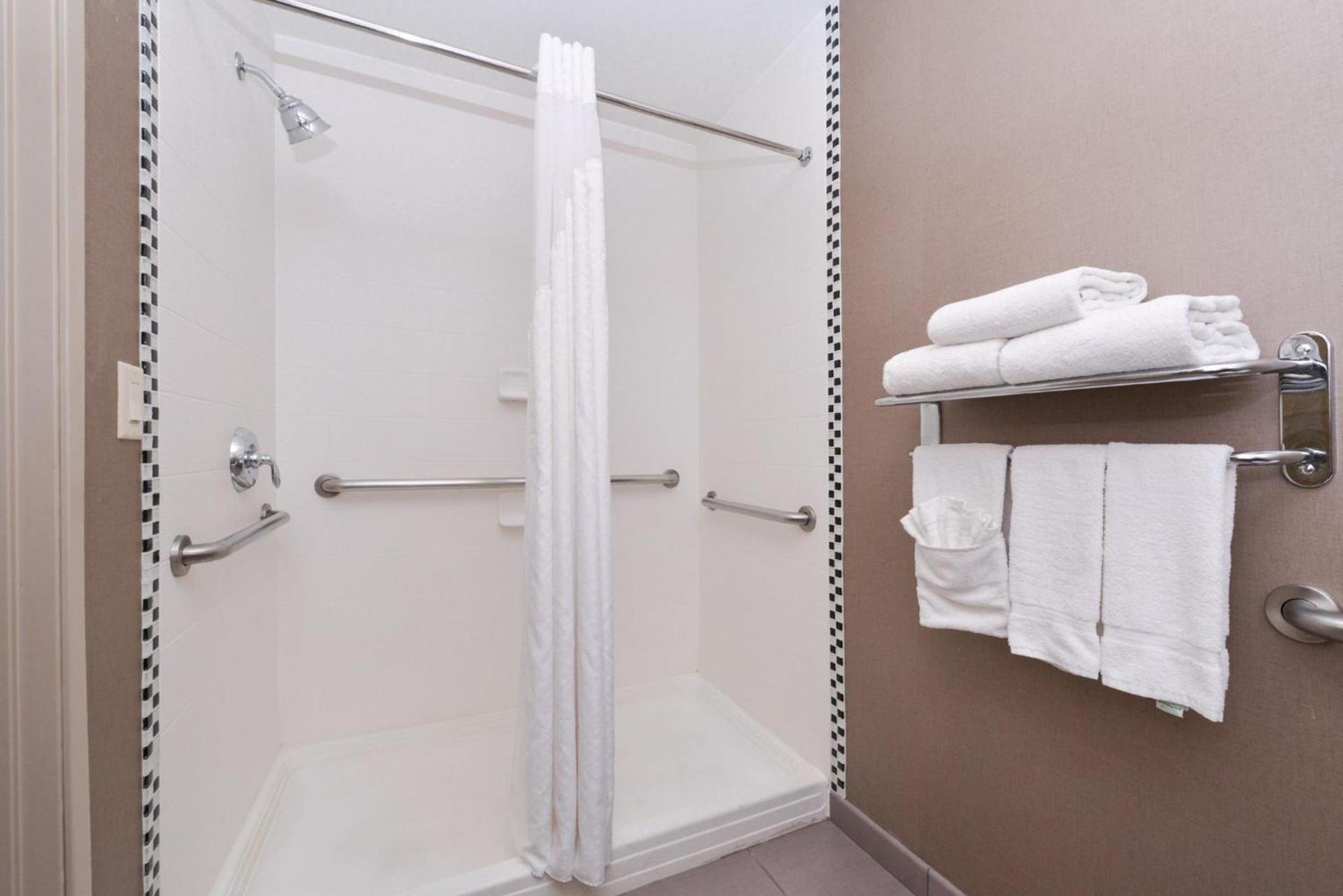 Holiday Inn Amarillo West Medical Center by IHG photo 36