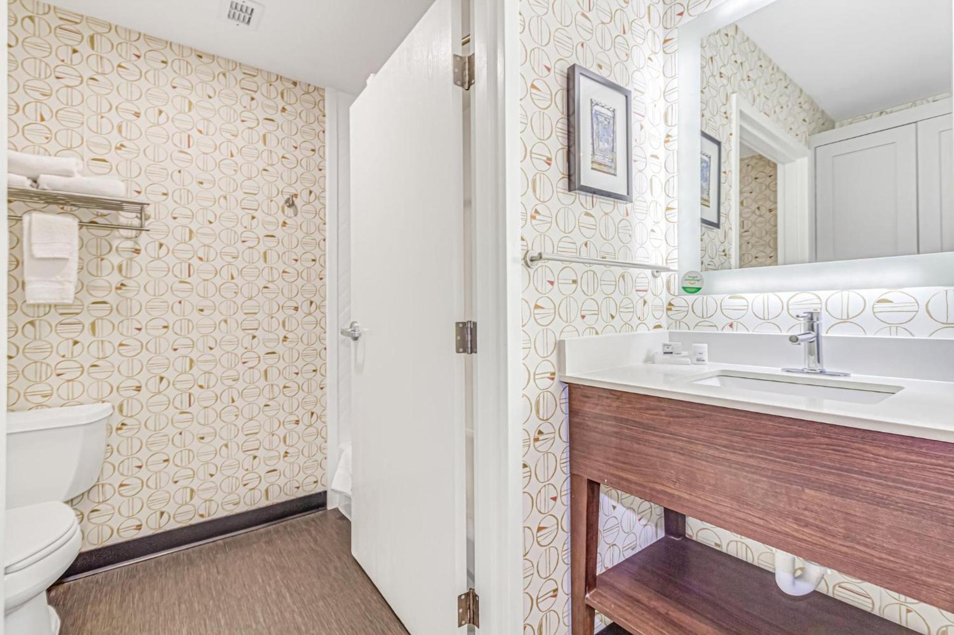 Holiday Inn Spartanburg Northwest by IHG photo 74