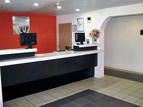 Motel 6-Mcalester, OK photo 33