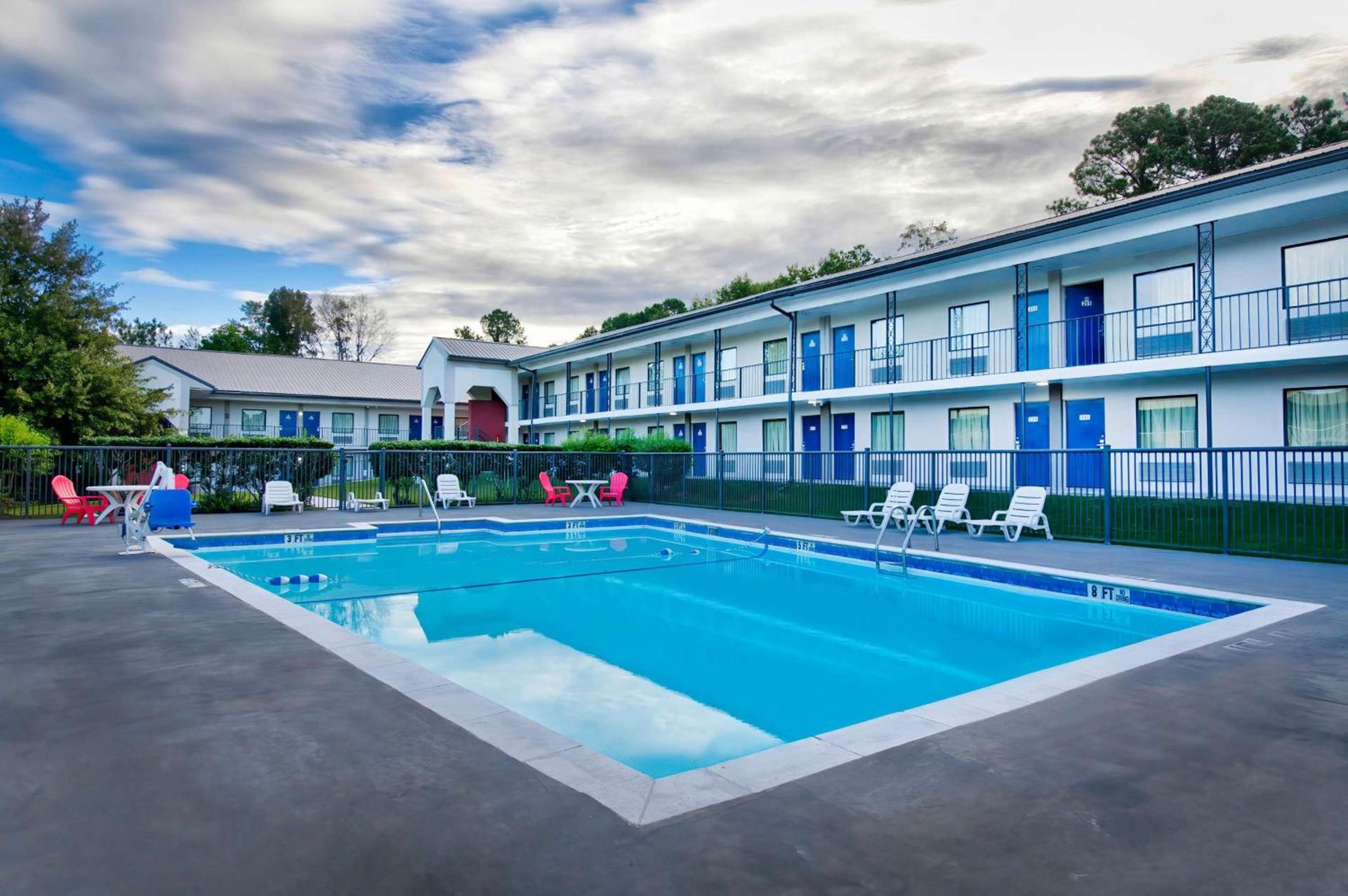 Motel 6-Gainesville, GA photo 6