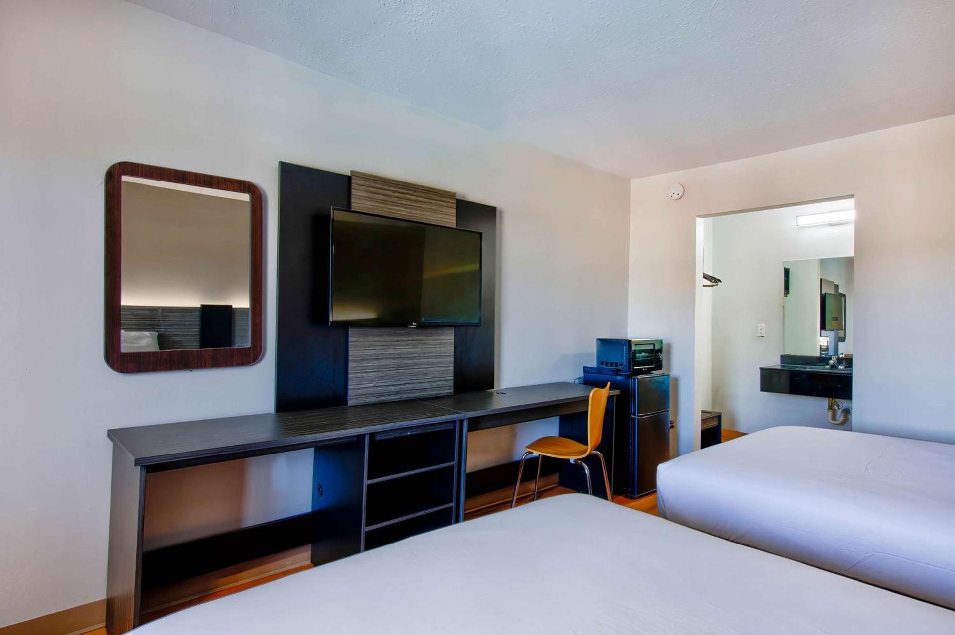 Motel 6-Gainesville, GA photo 18