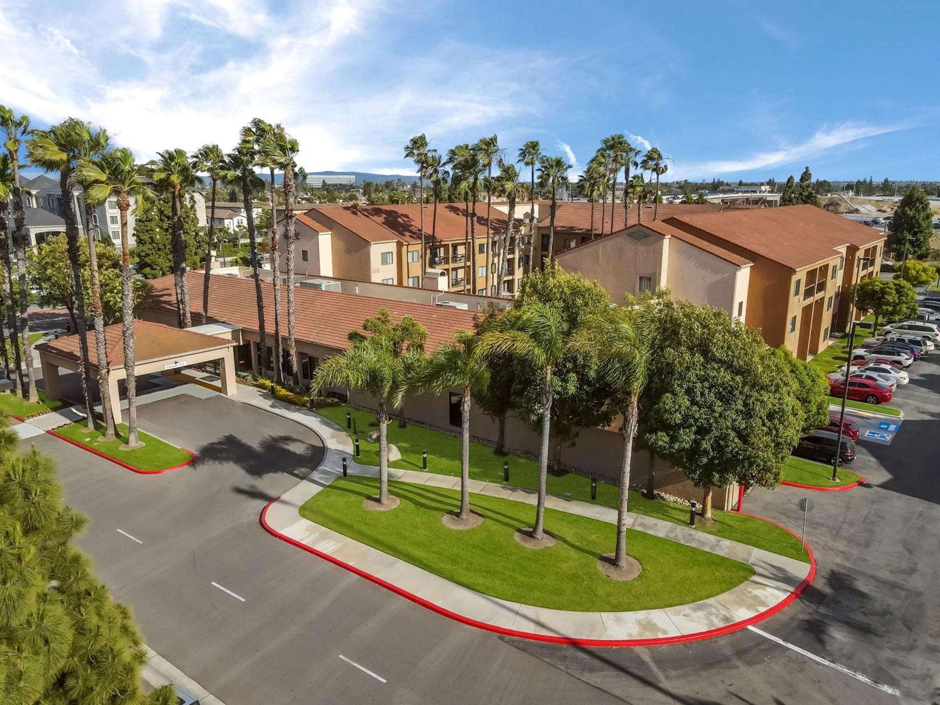 Sonesta Select Huntington Beach Fountain Valley photo 25