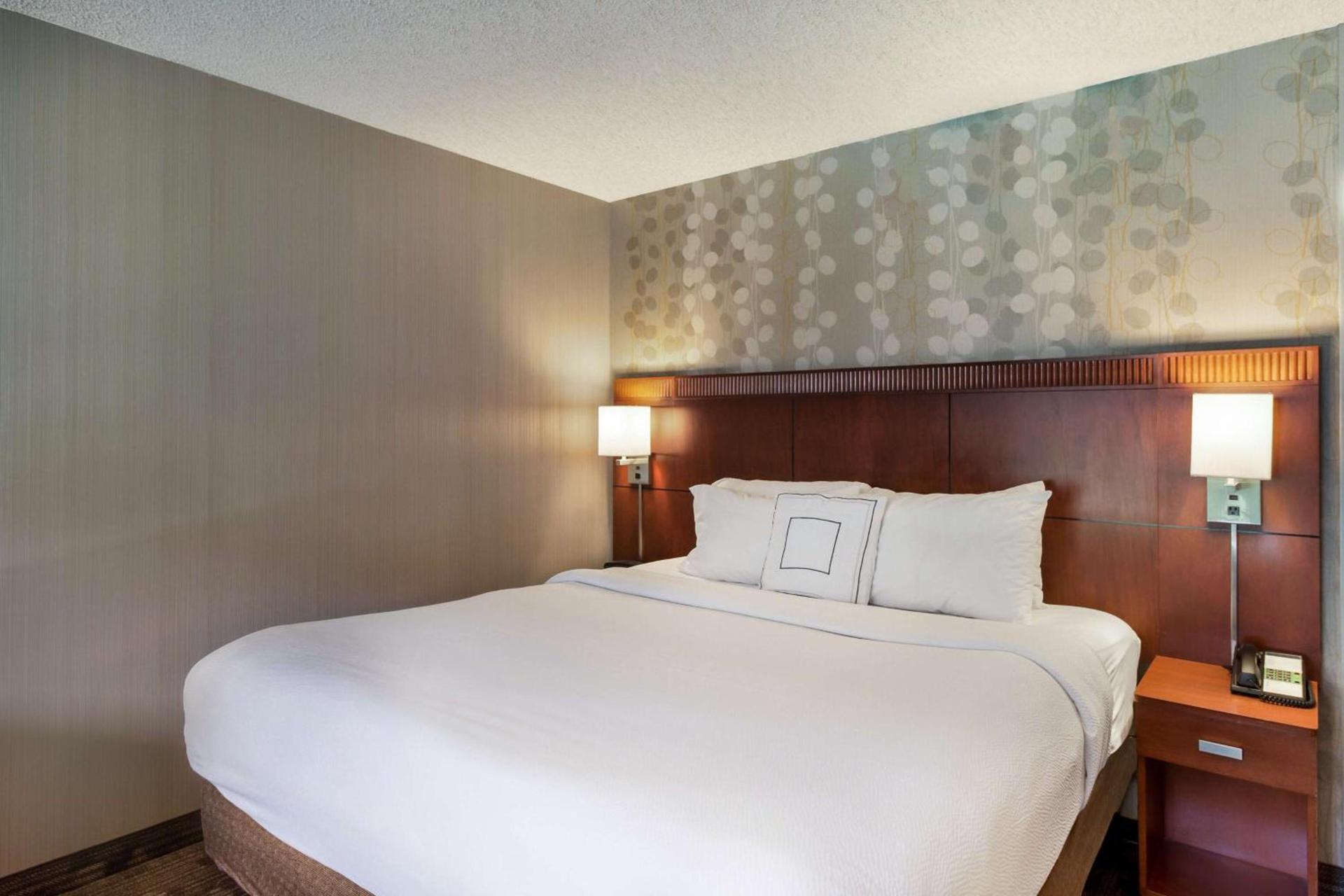 Sonesta Select Huntington Beach Fountain Valley photo 10