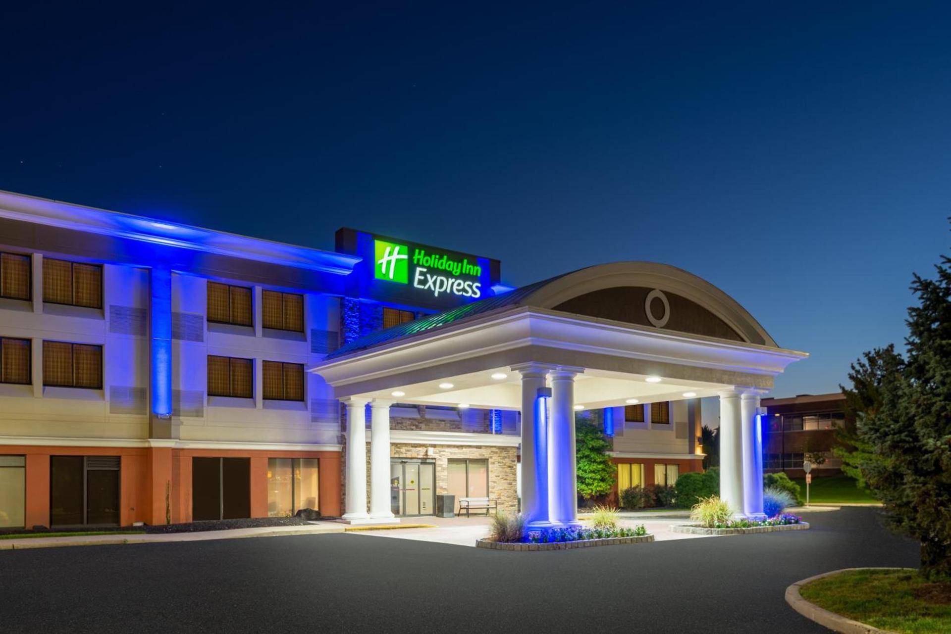 Holiday Inn Express Philadelphia NE-Bensalem by IHG — hotel in Bensalem