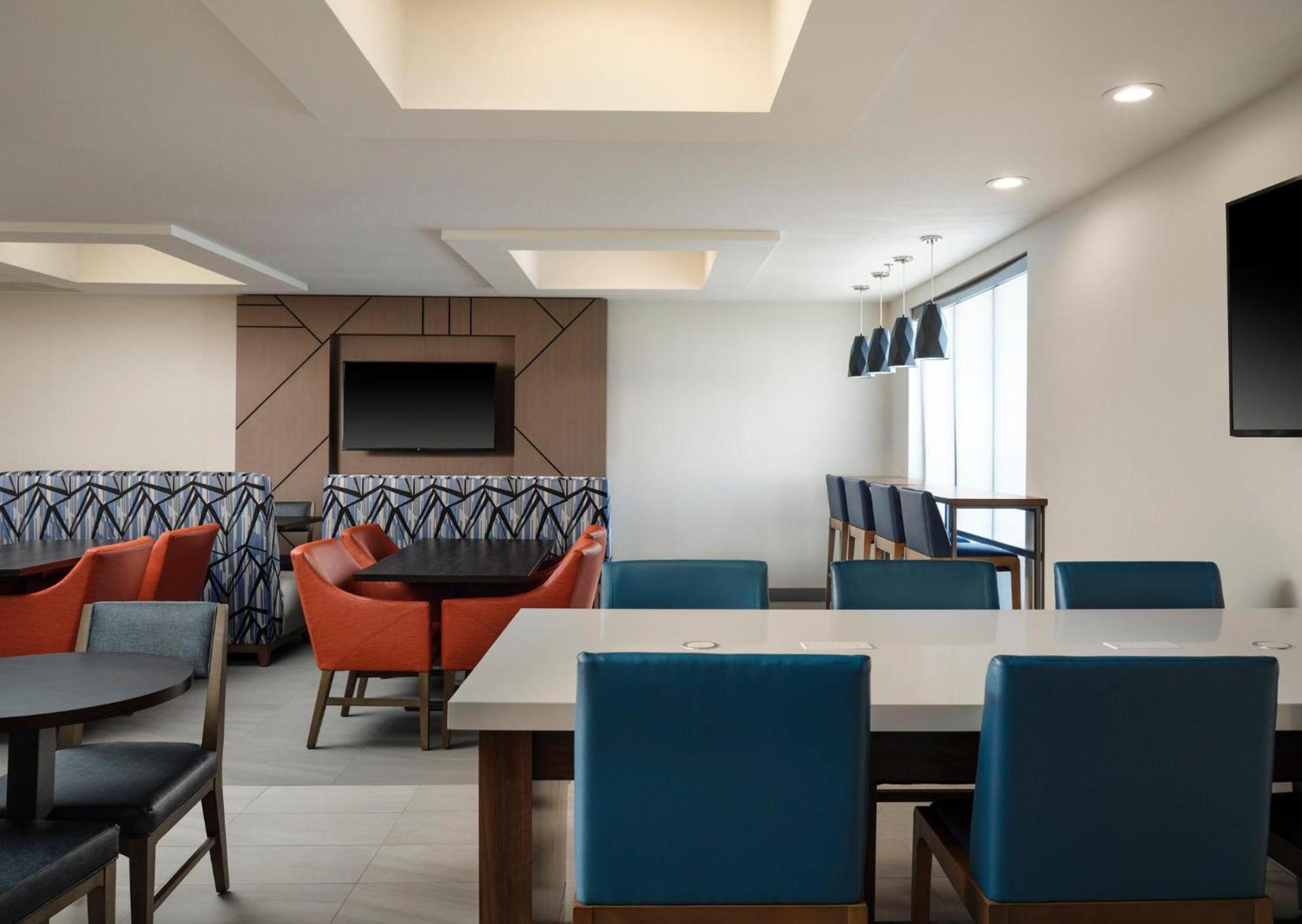 Holiday Inn Express Peru-Lasalle Area by IHG photo 33