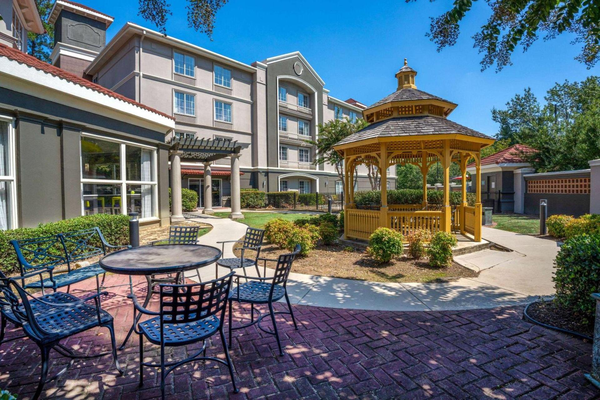La Quinta by Wyndham Birmingham Hoover photo 4