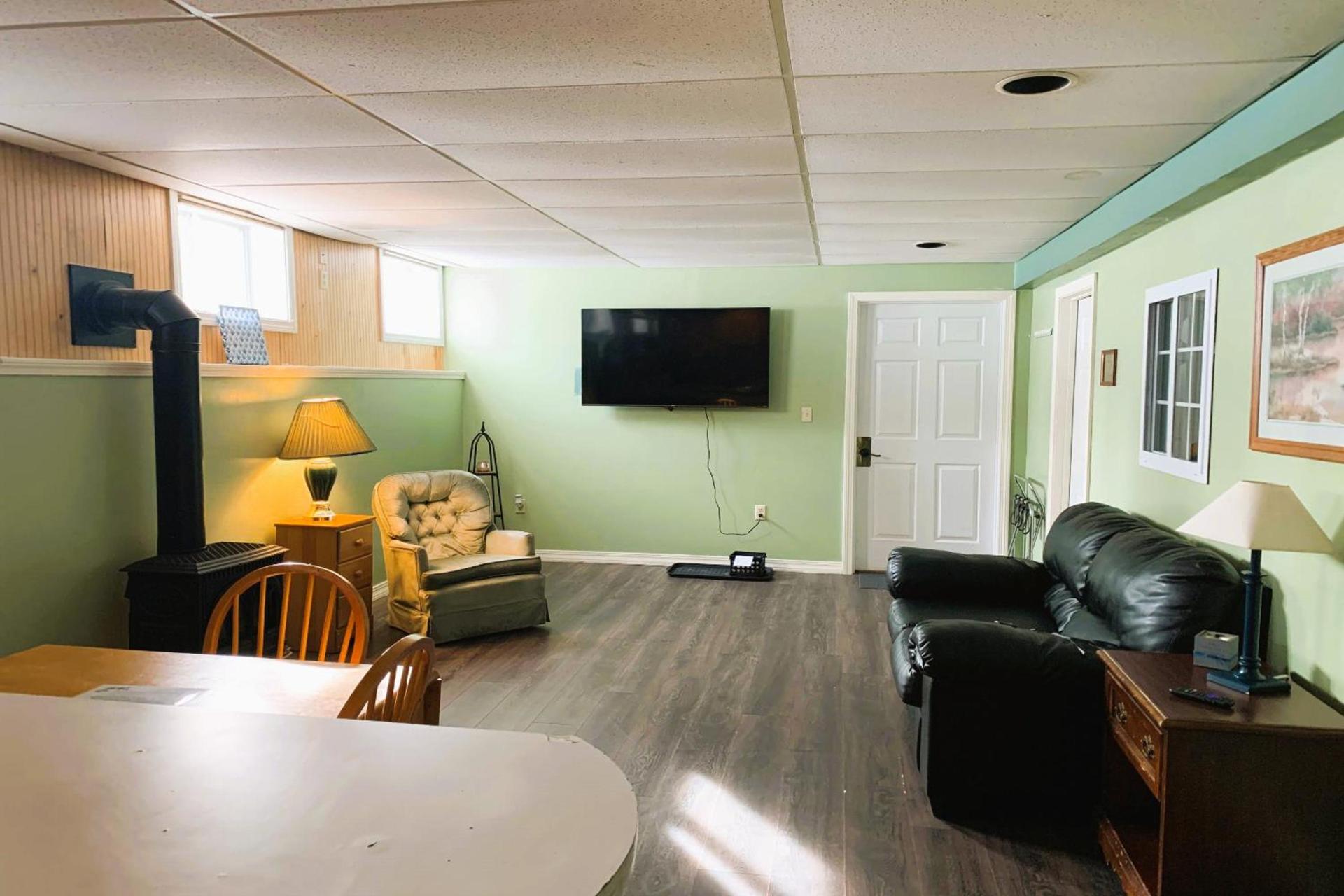 Love Hotels St John River by OYO at Fort Kent ME photo 65
