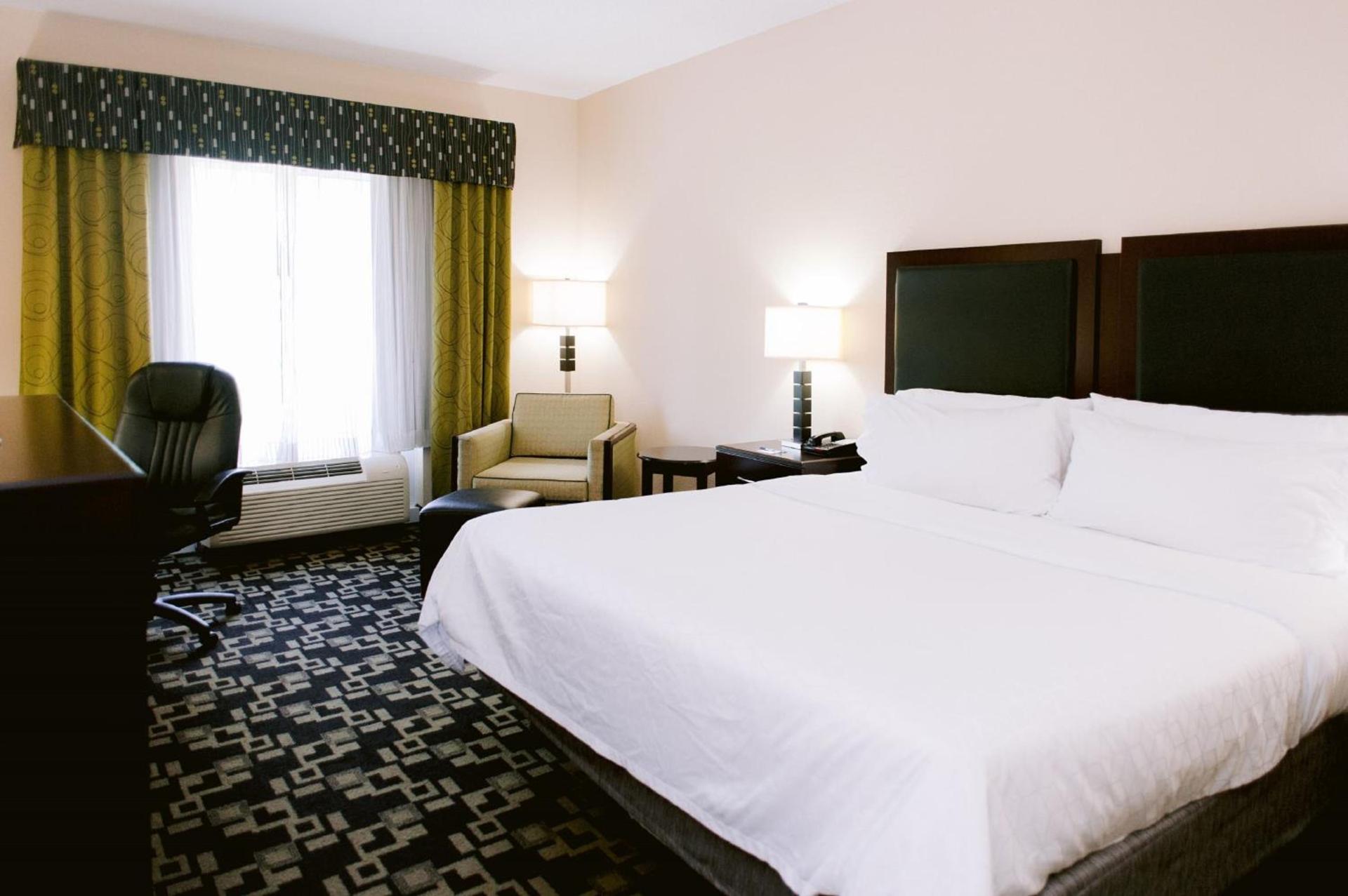 Holiday Inn Express Hotel Raleigh Southwest by IHG photo 82