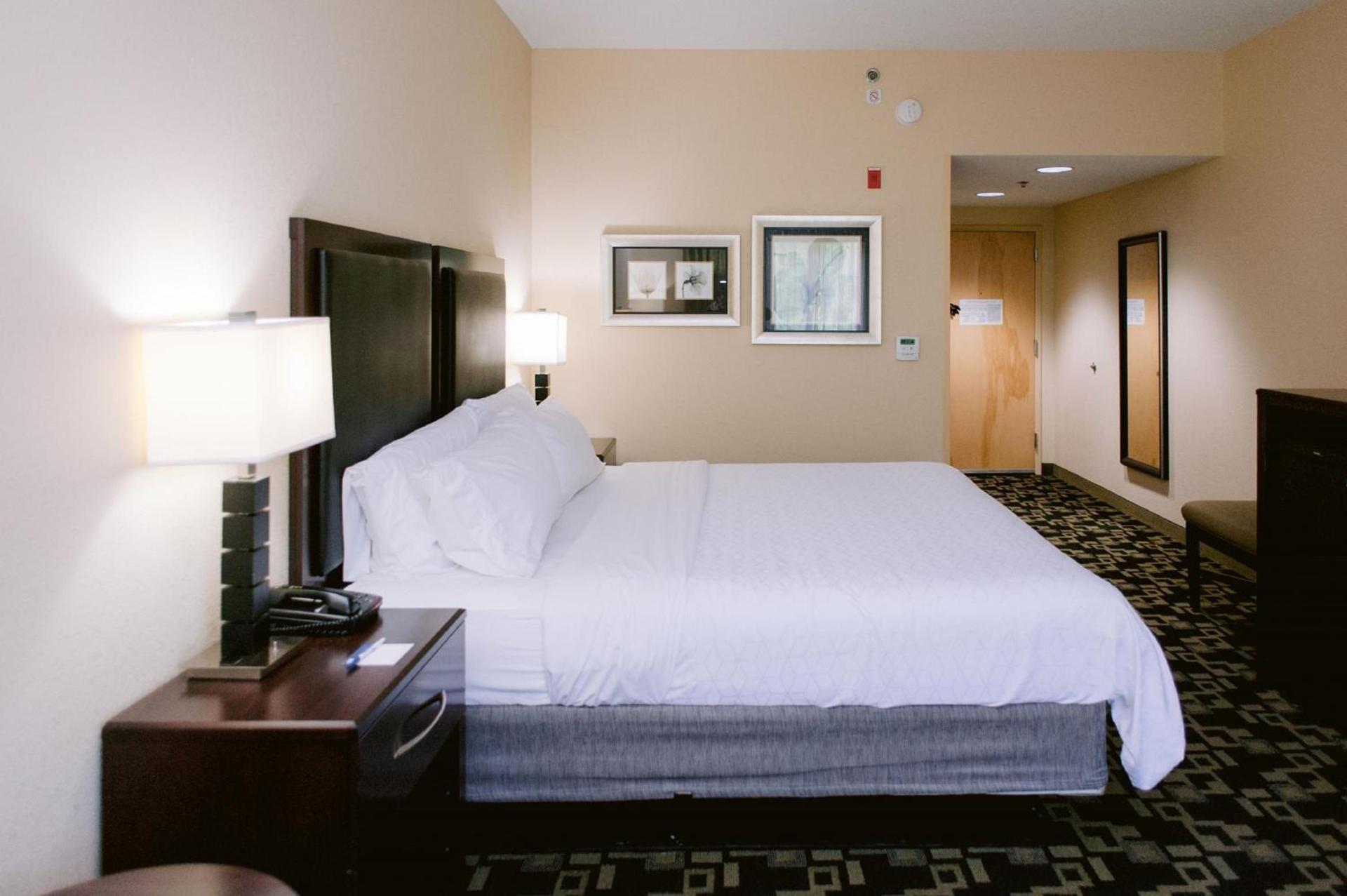 Holiday Inn Express Hotel Raleigh Southwest by IHG photo 71