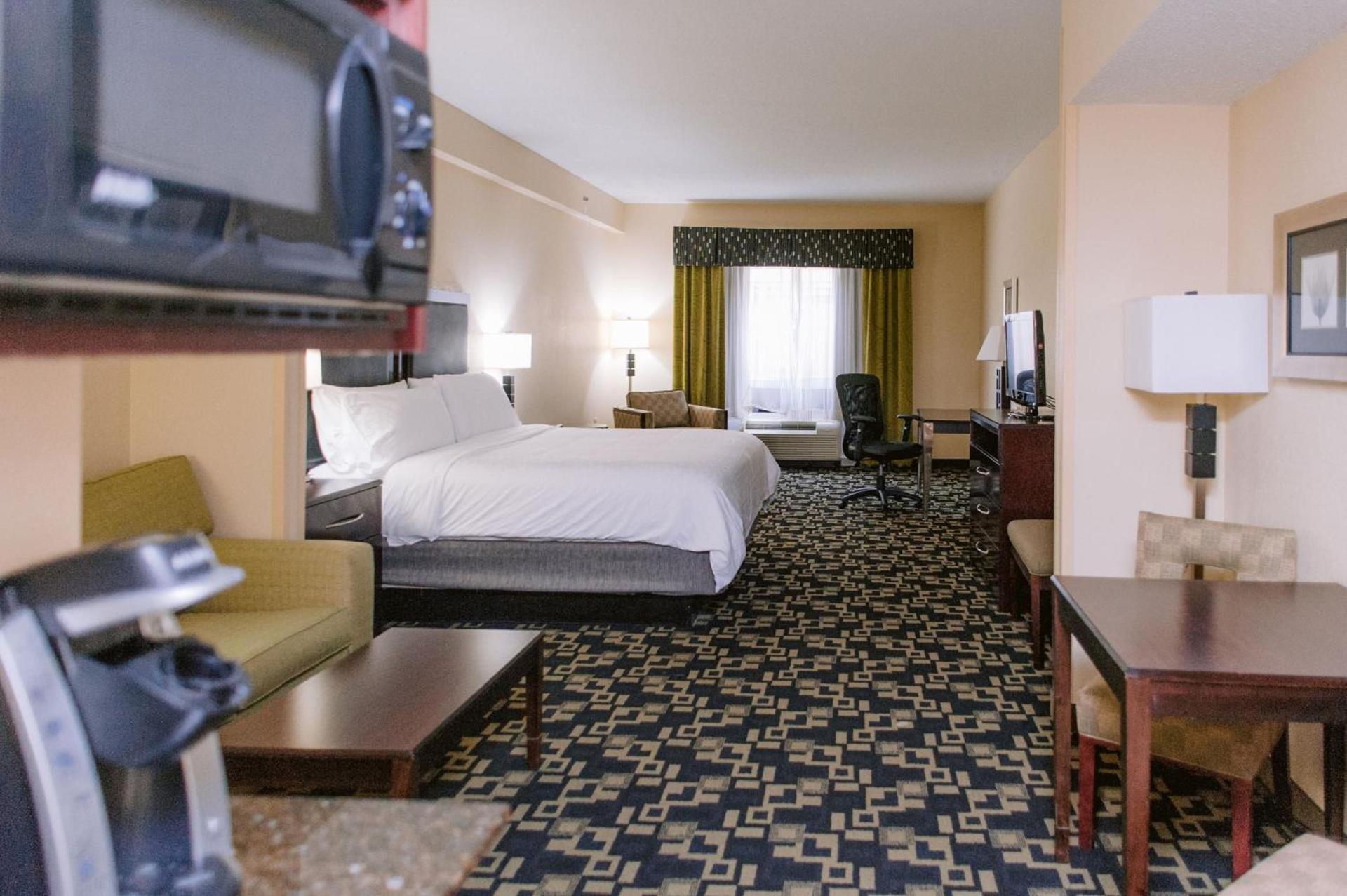 Holiday Inn Express Hotel Raleigh Southwest by IHG photo 61