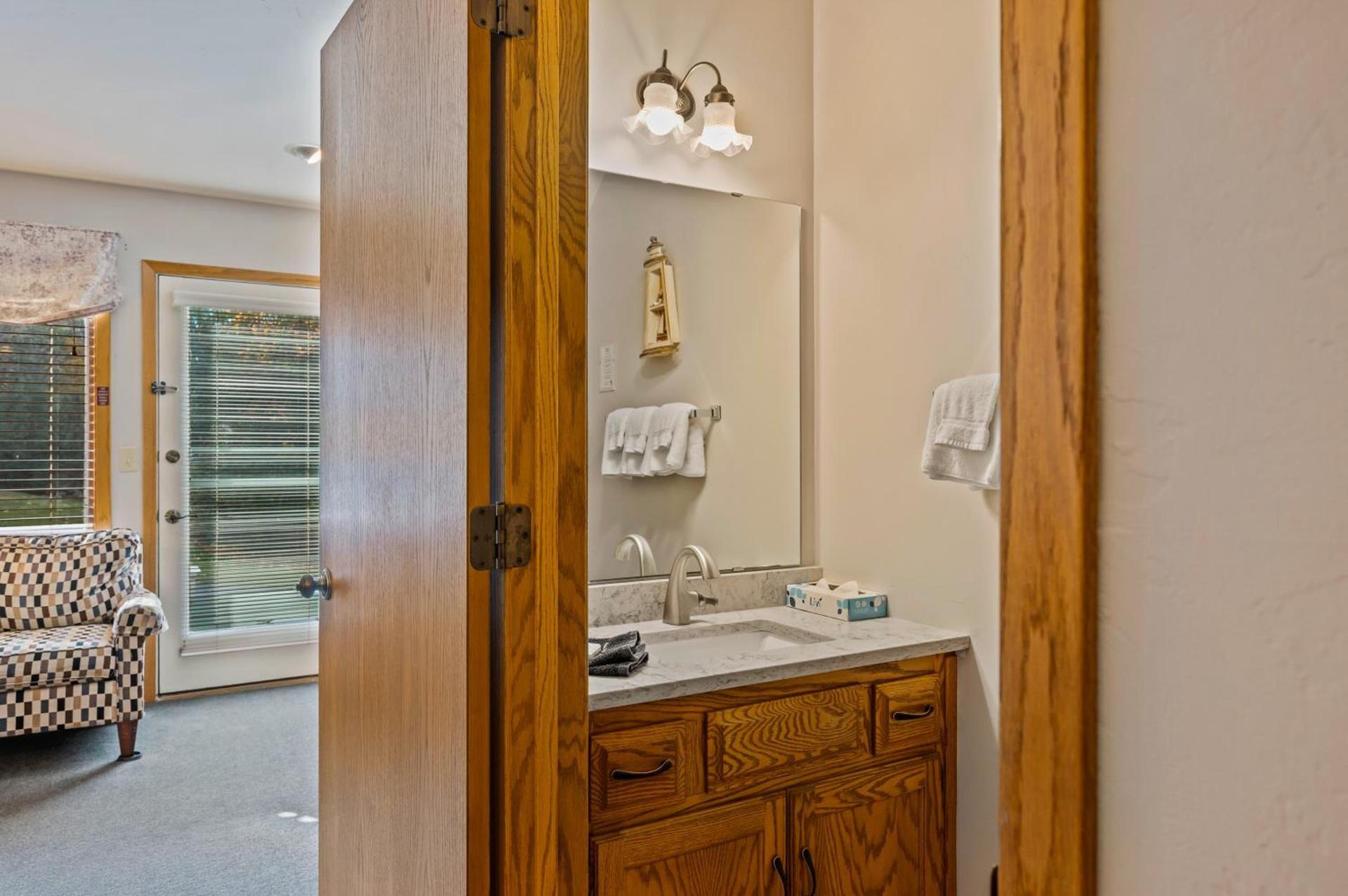 Evergreen Hill Condominiums photo 19