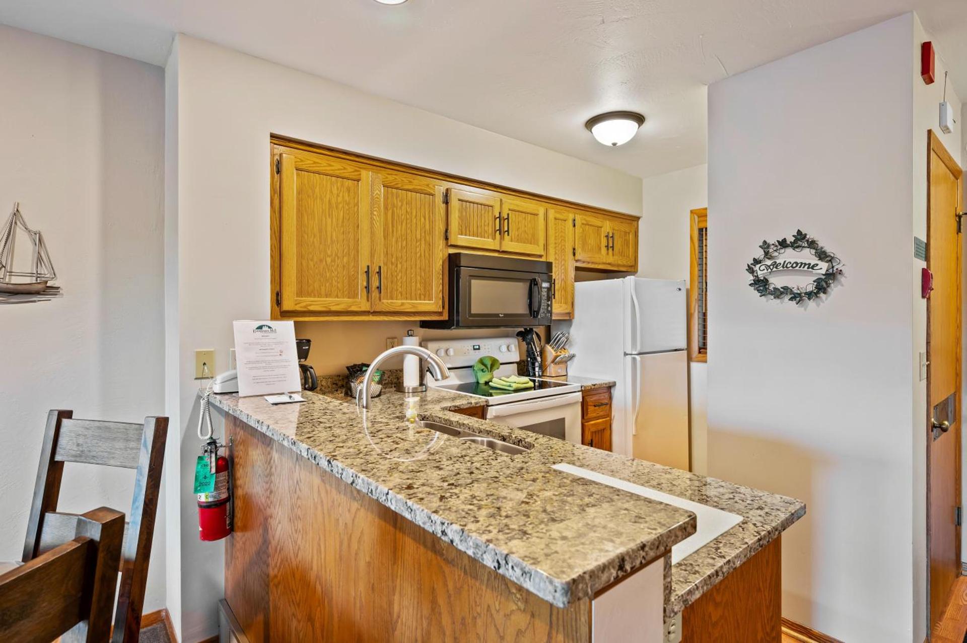 Evergreen Hill Condominiums photo 32