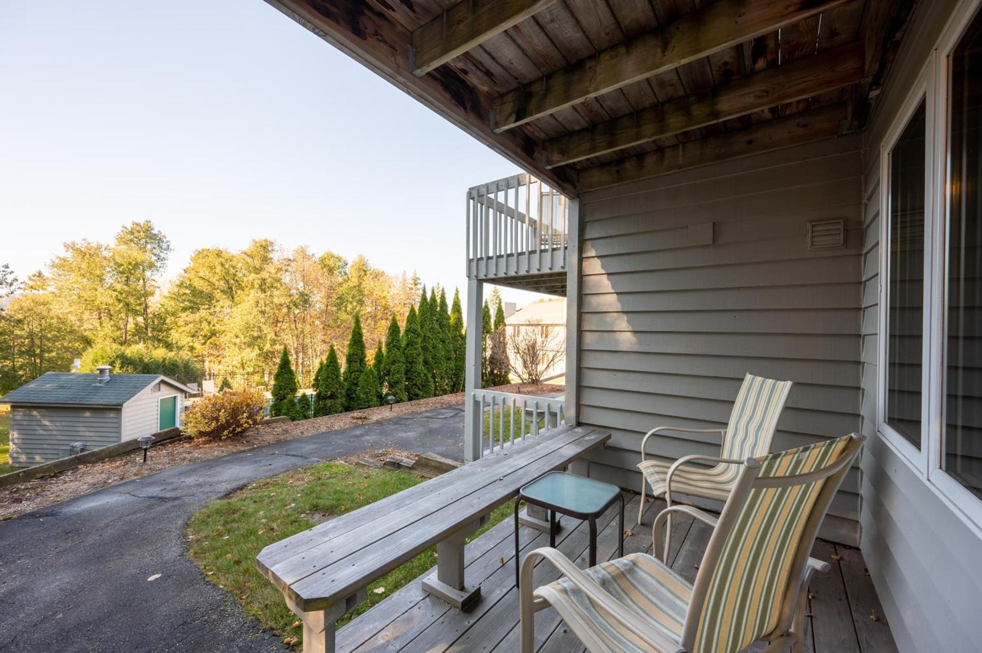 Evergreen Hill Condominiums photo 35