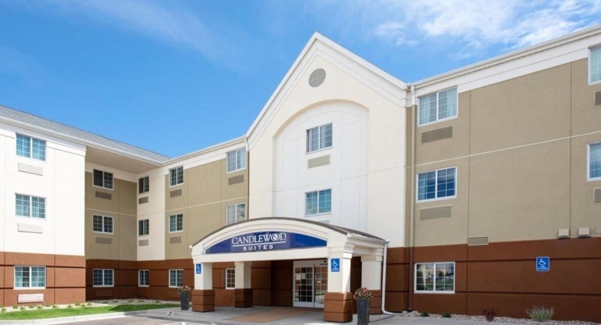 Candlewood Suites Cheyenne by IHG photo 1