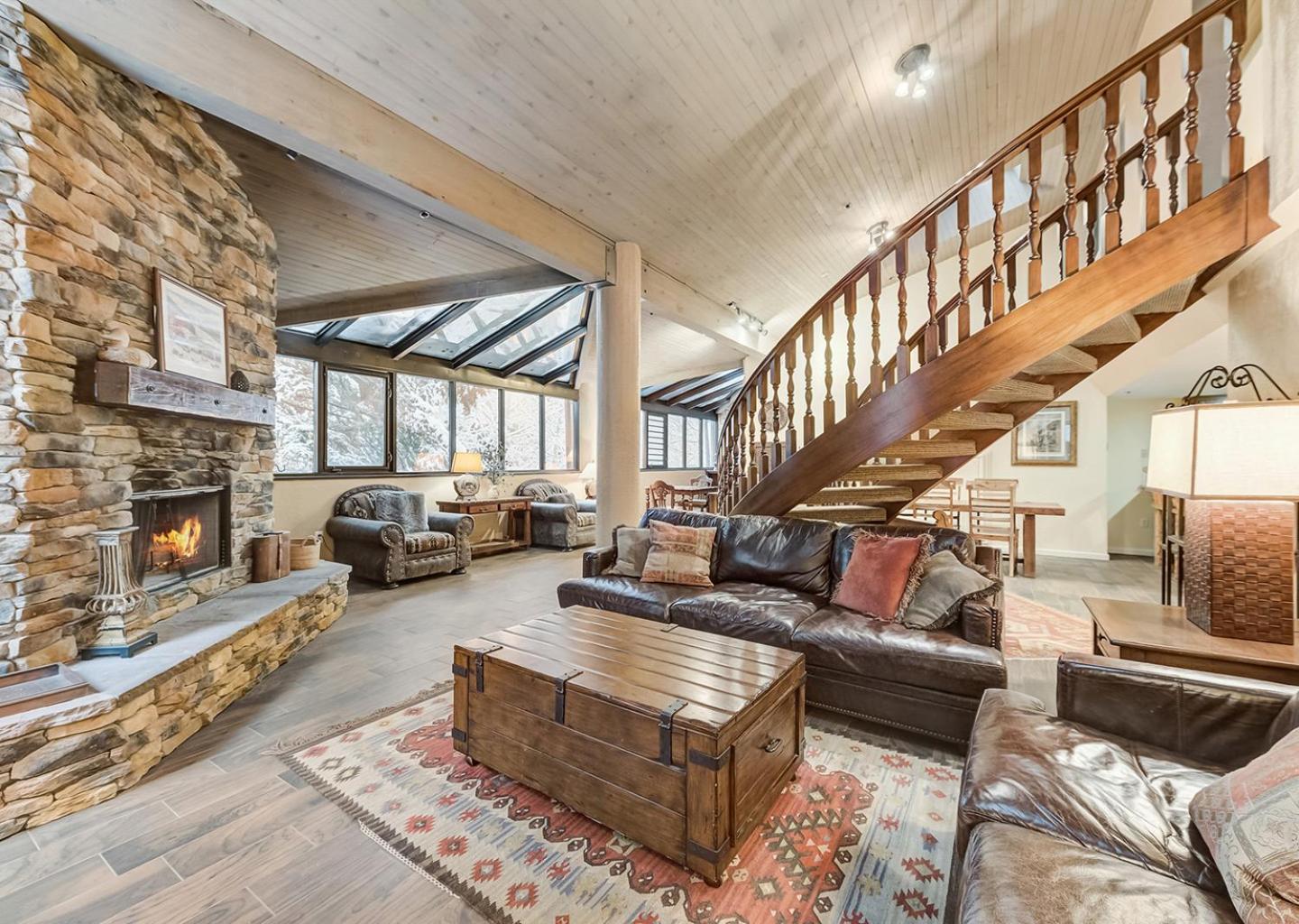 Silver King by All Seasons Resort Lodging photo 3