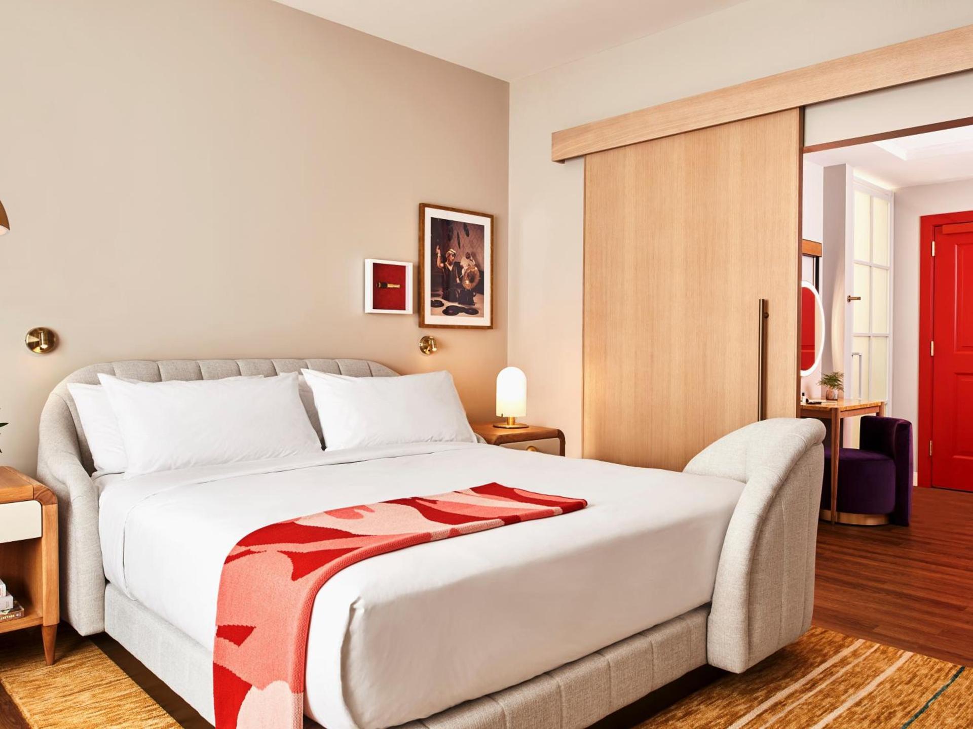 Virgin Hotels Dallas photo 32