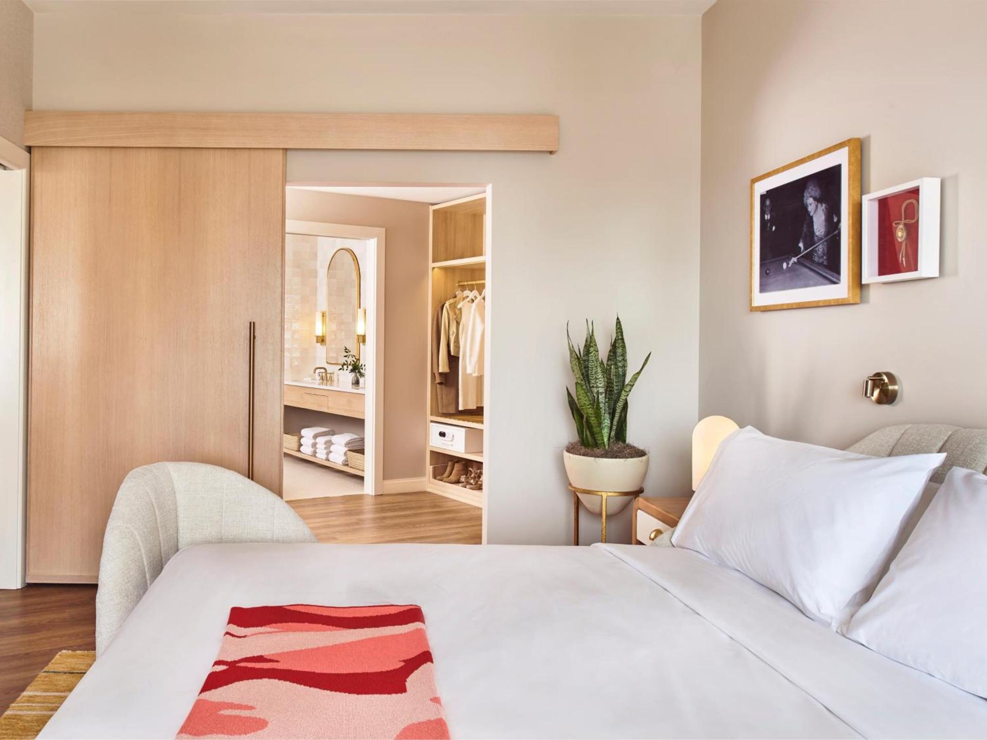 Virgin Hotels Dallas photo 43