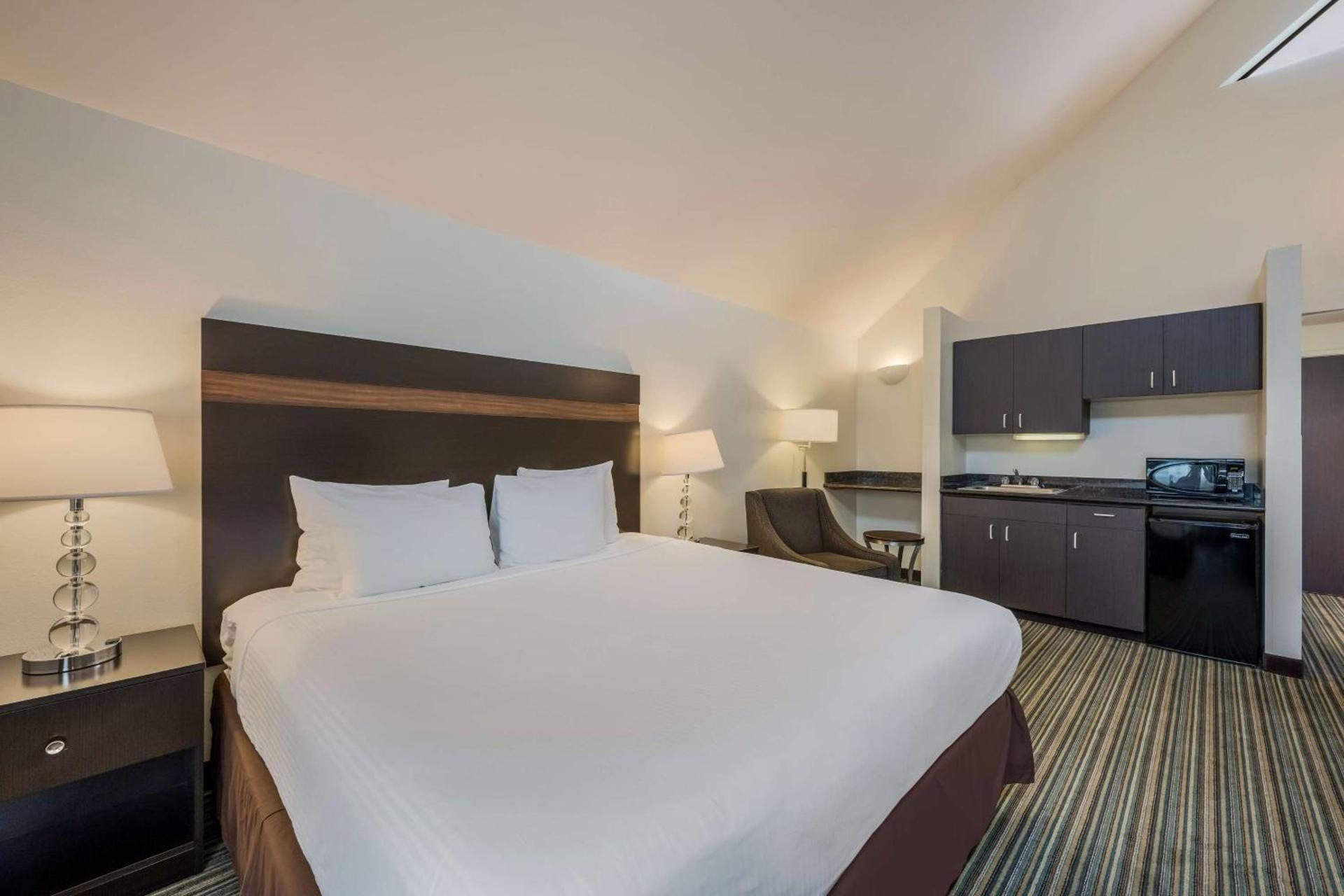 Best Western Alderwood photo 9